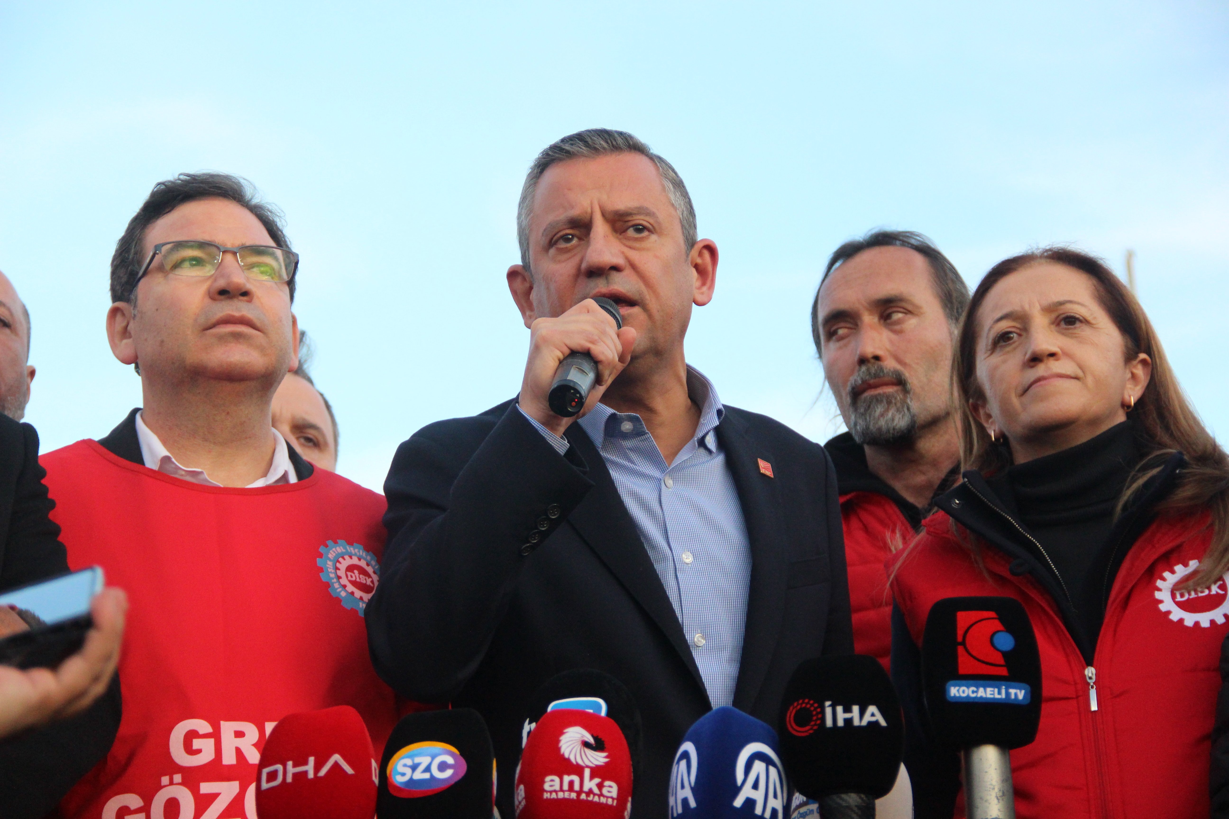 DİSK Genel Başkanı Arzu Çerkezoğlu açıklama