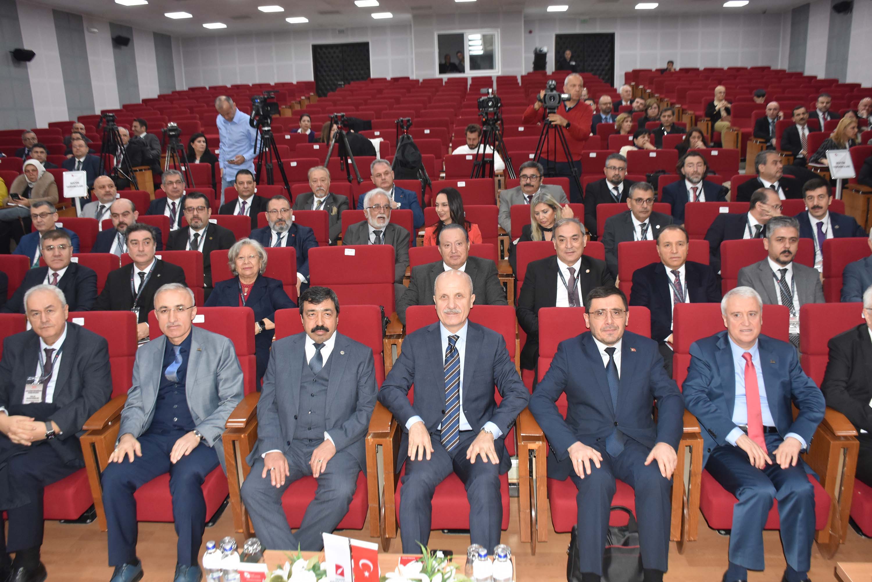 Üniversite Kampüsü