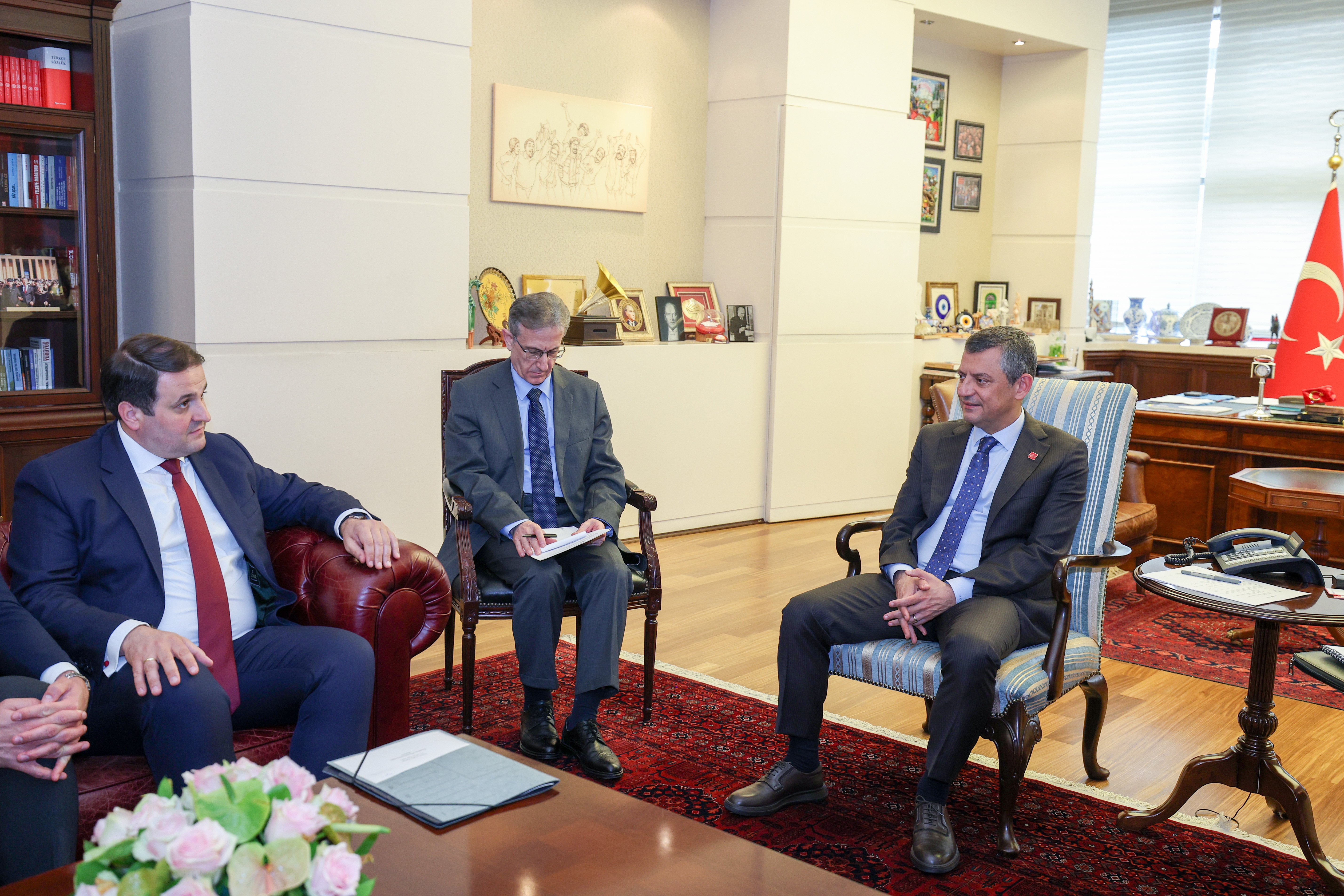 Özgür Özel ve Nathanael Liminski görüşmesi