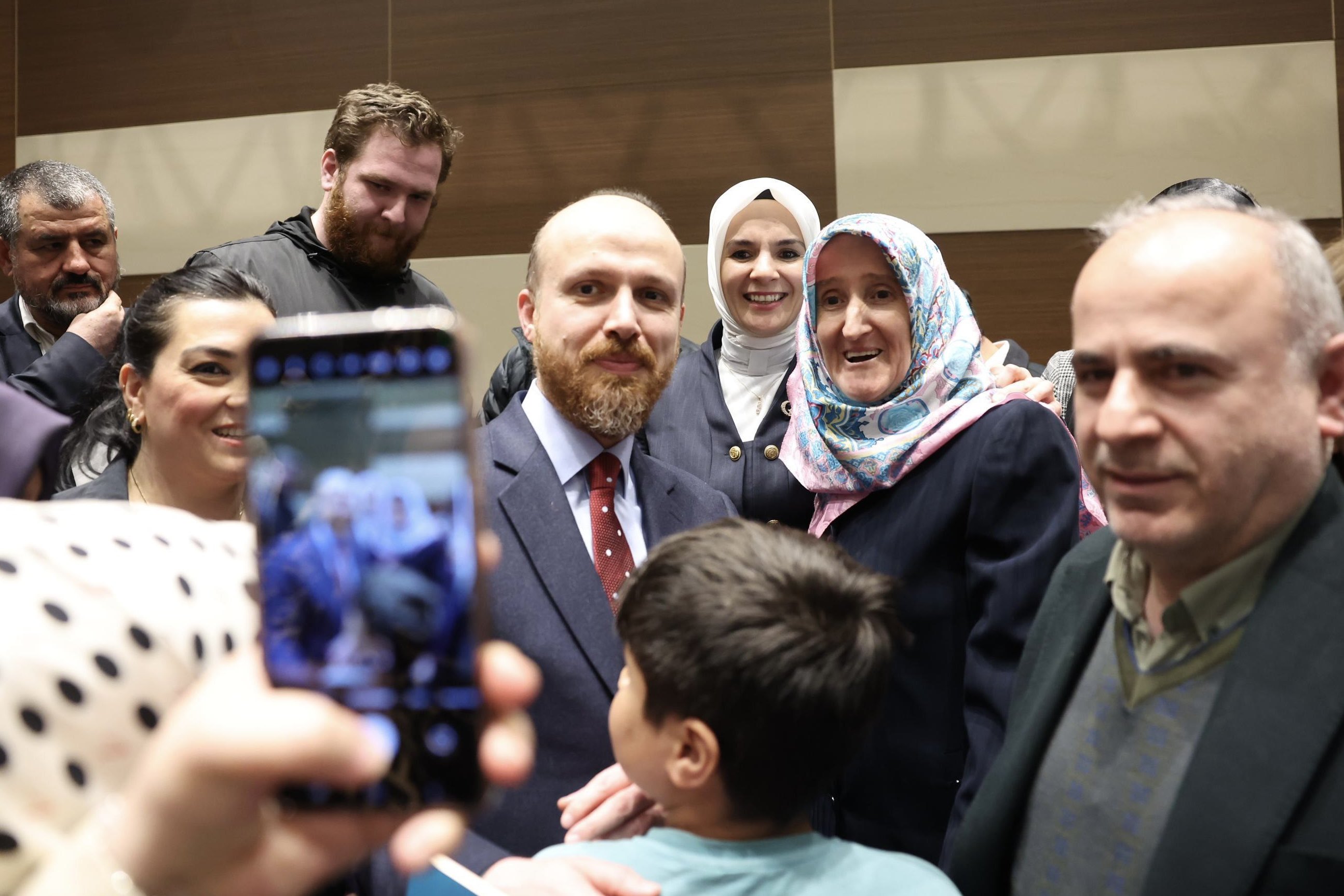 Bakan Göktaş konuşma yapıyor