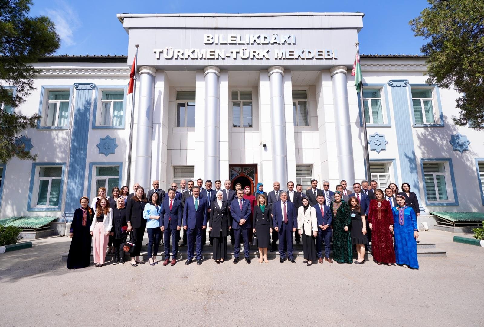 Yusuf Tekin Türkmenistan ziyareti
