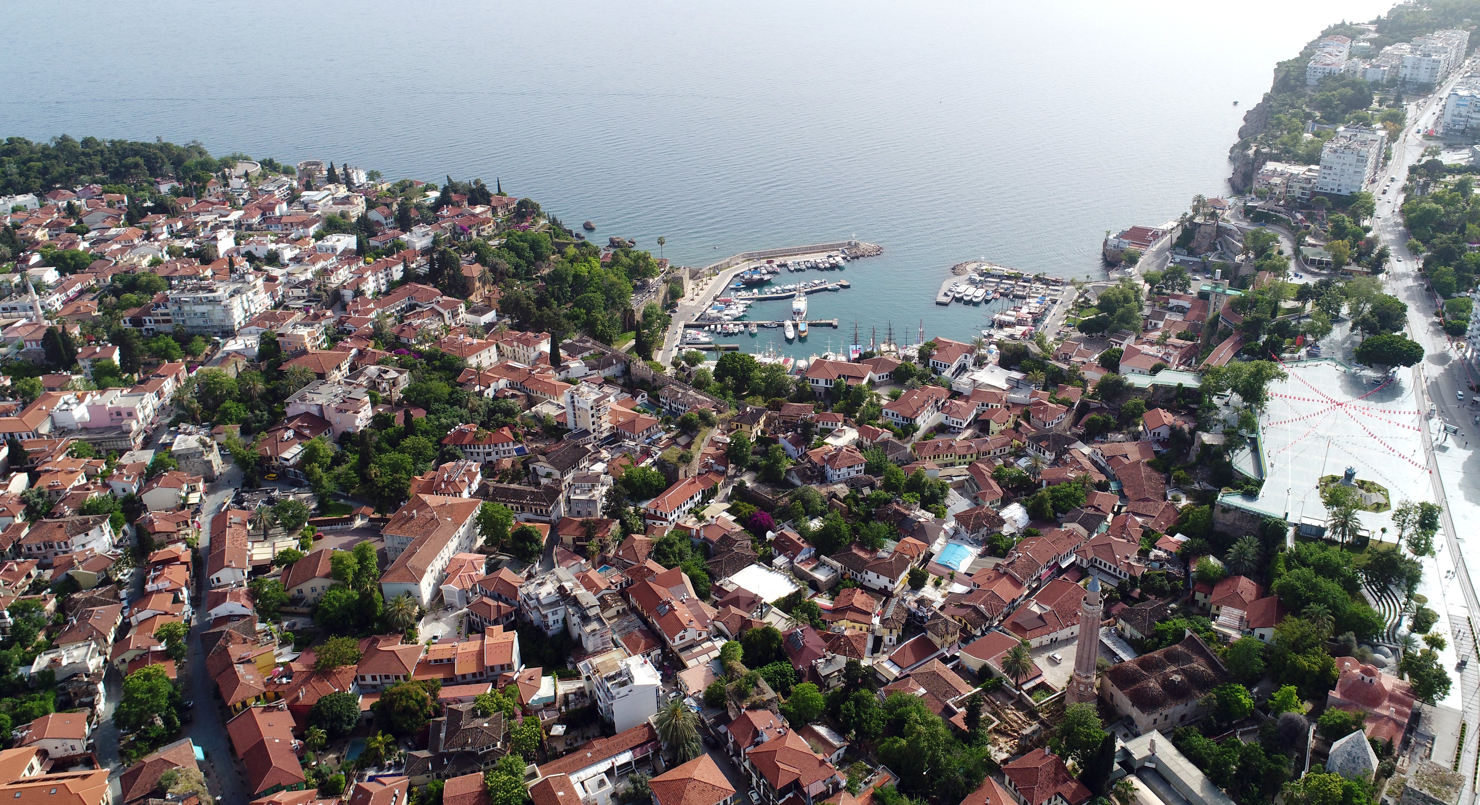 Antalya Valisi Hulusi Şahin