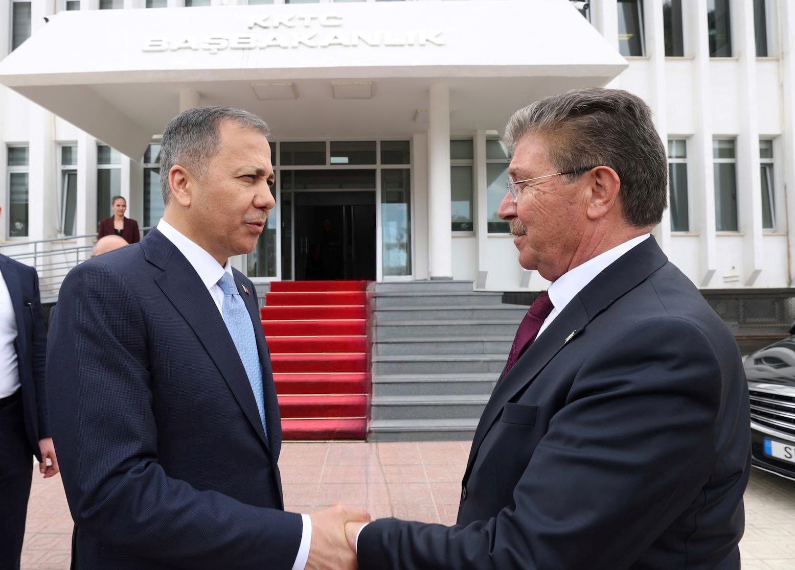 Bakan Yerlikaya ve KKTC Cumhurbaşkanı Tatar