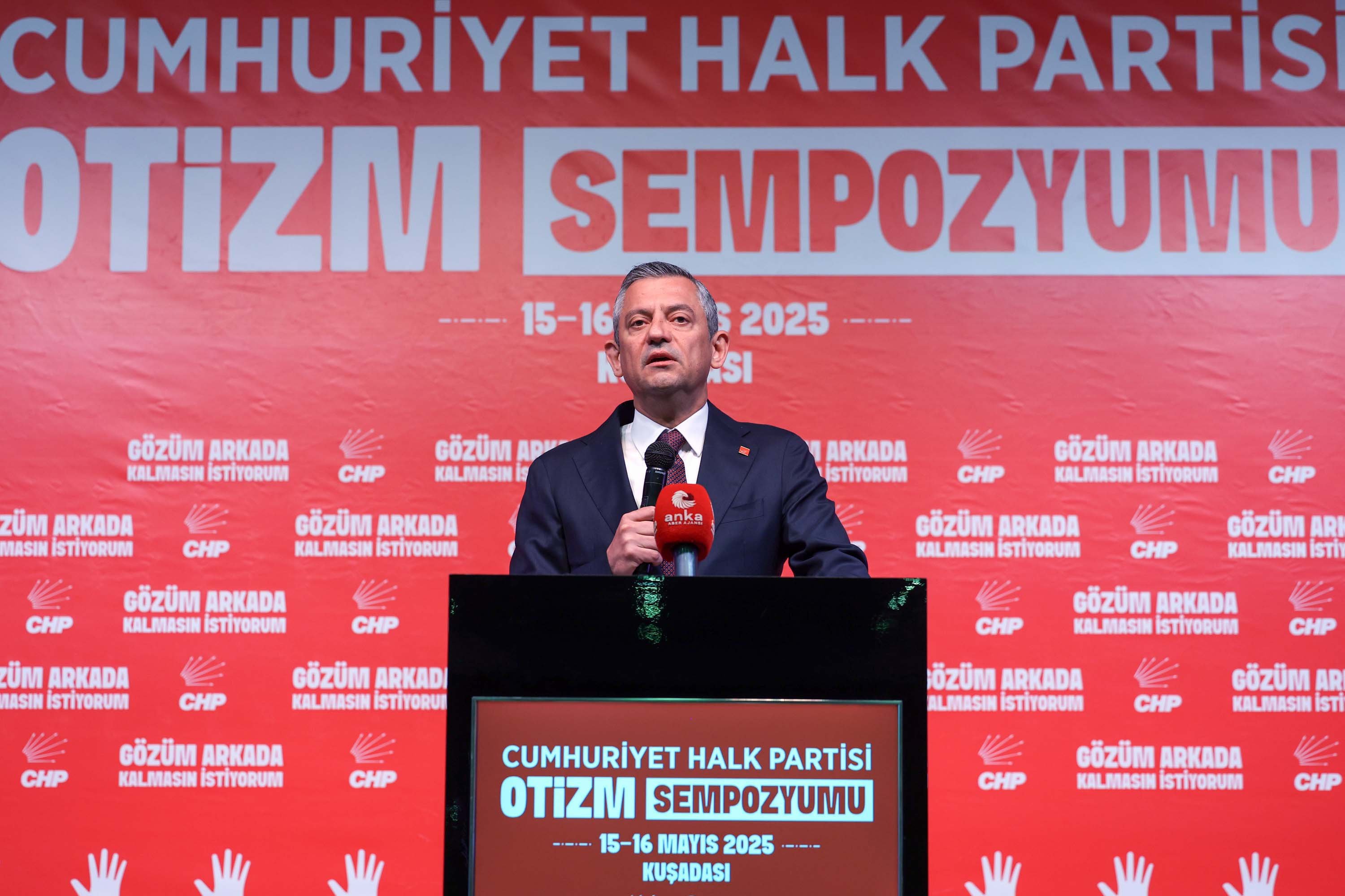 Özgür Özel Otizm Sempozyumu