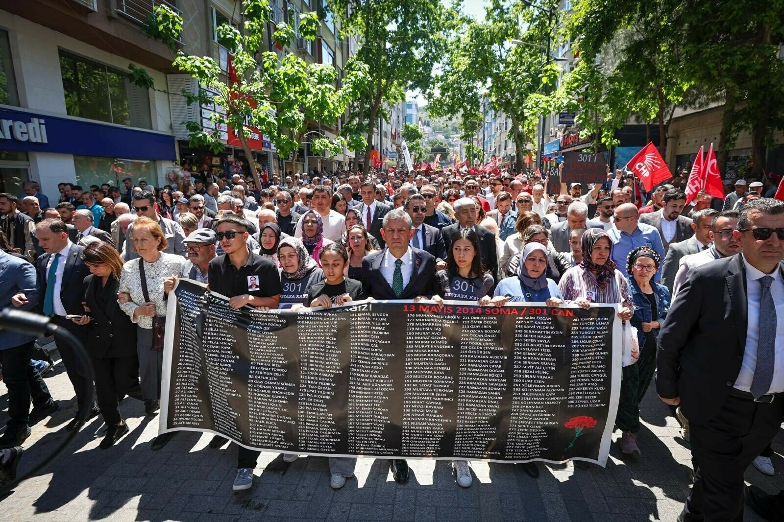 Soma faciasında hayatını kaybedenler anılıyor