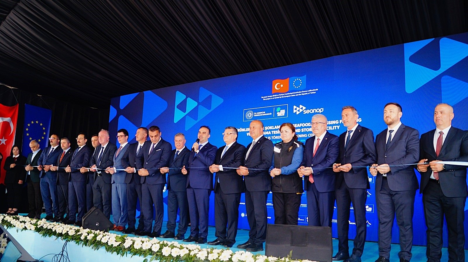 Bakan Kacır Konuşma Yapıyor