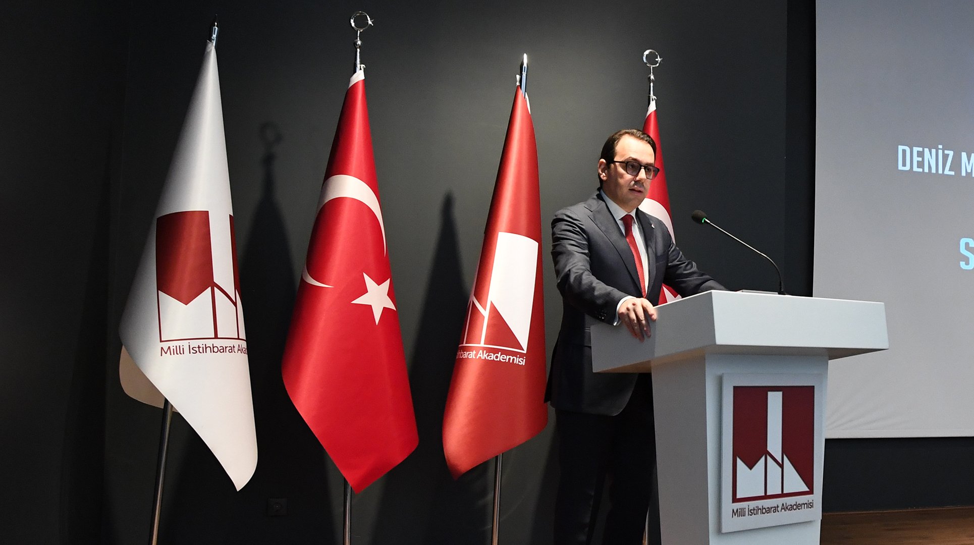MİA paneli