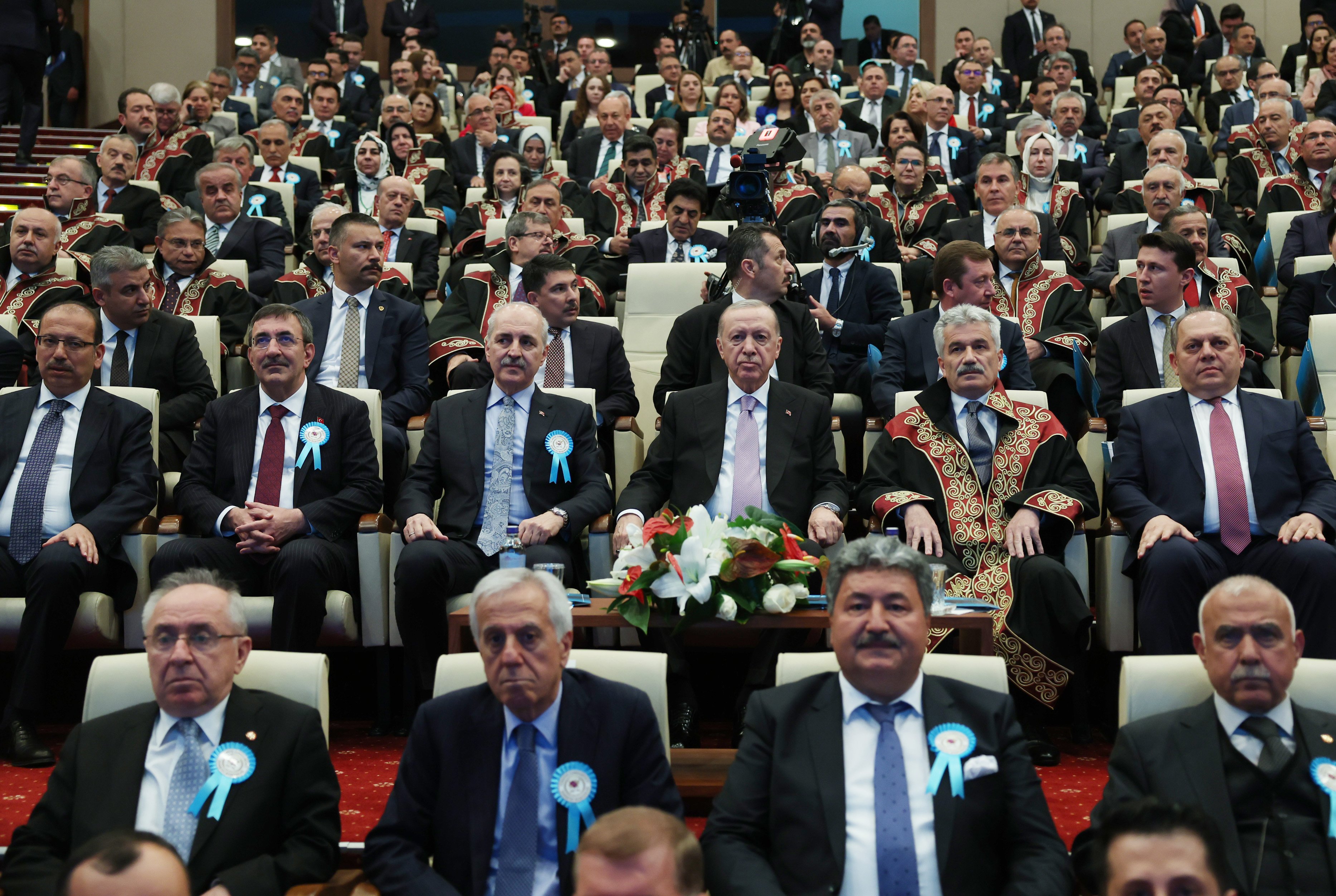 Cumhurbaşkanı Erdoğan Konuşma Yapıyor