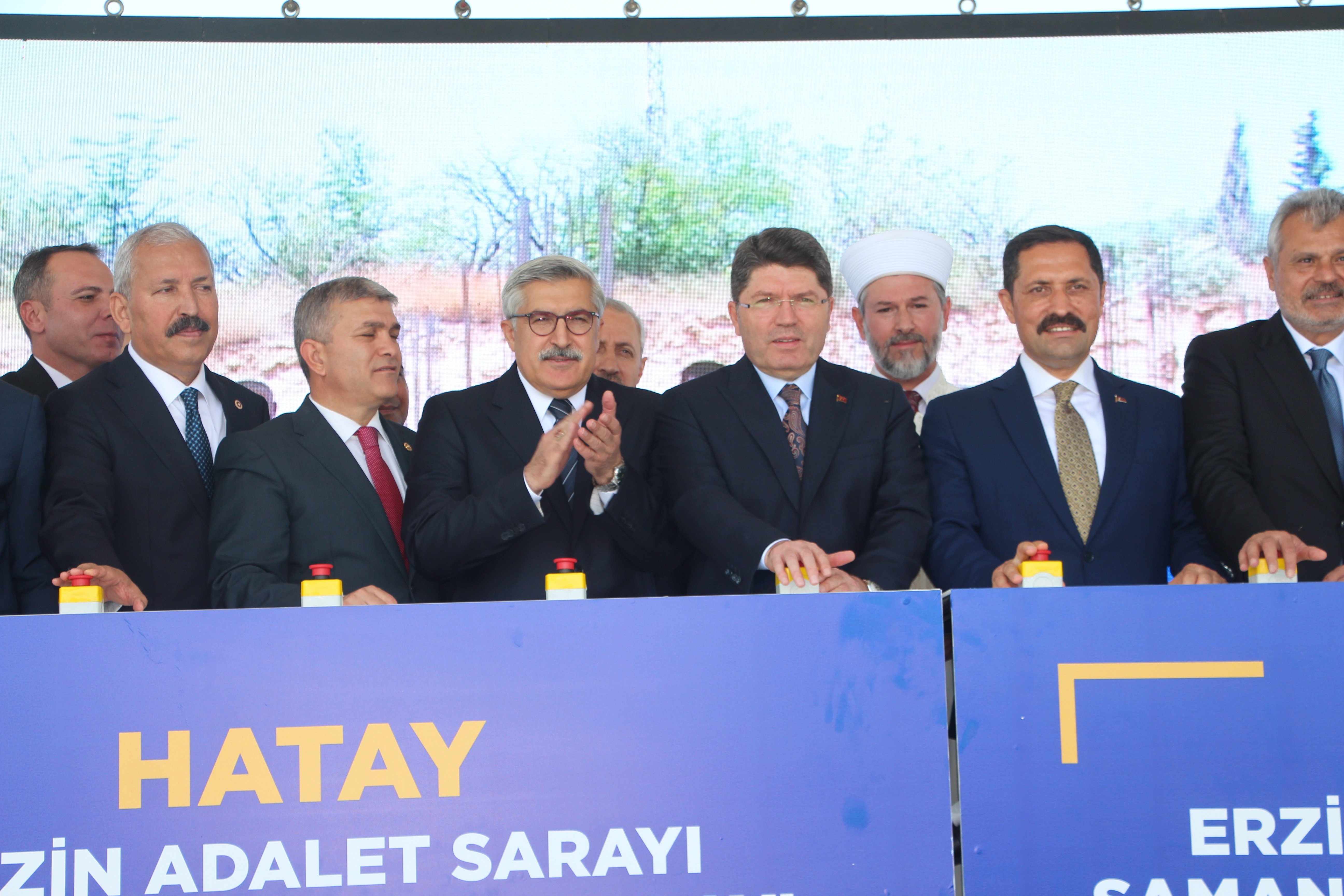Adalet Sarayı temel atma töreni