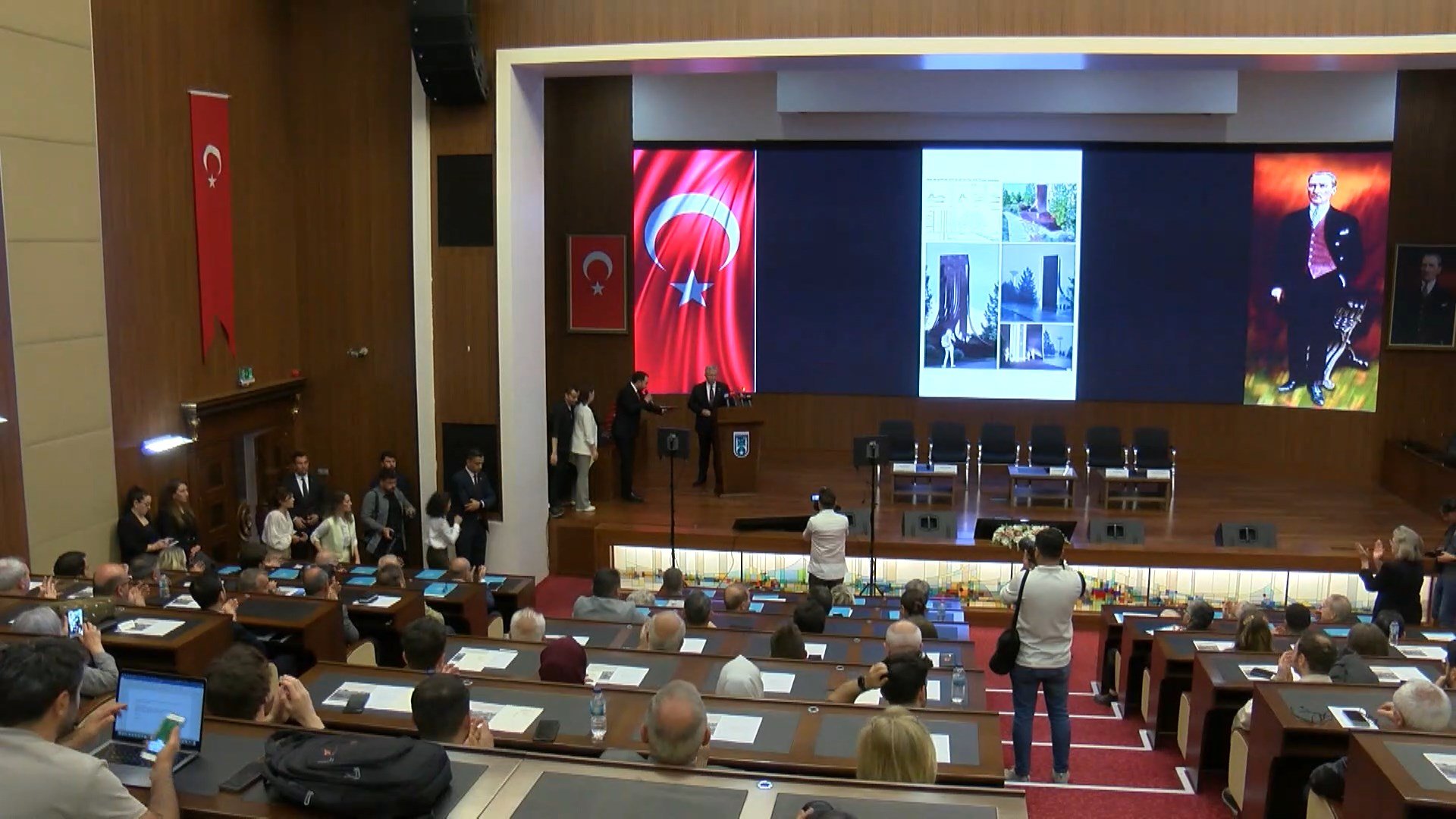 Mansur Yavaş Dışişleri Şehitleri Anıtı Açıklaması
