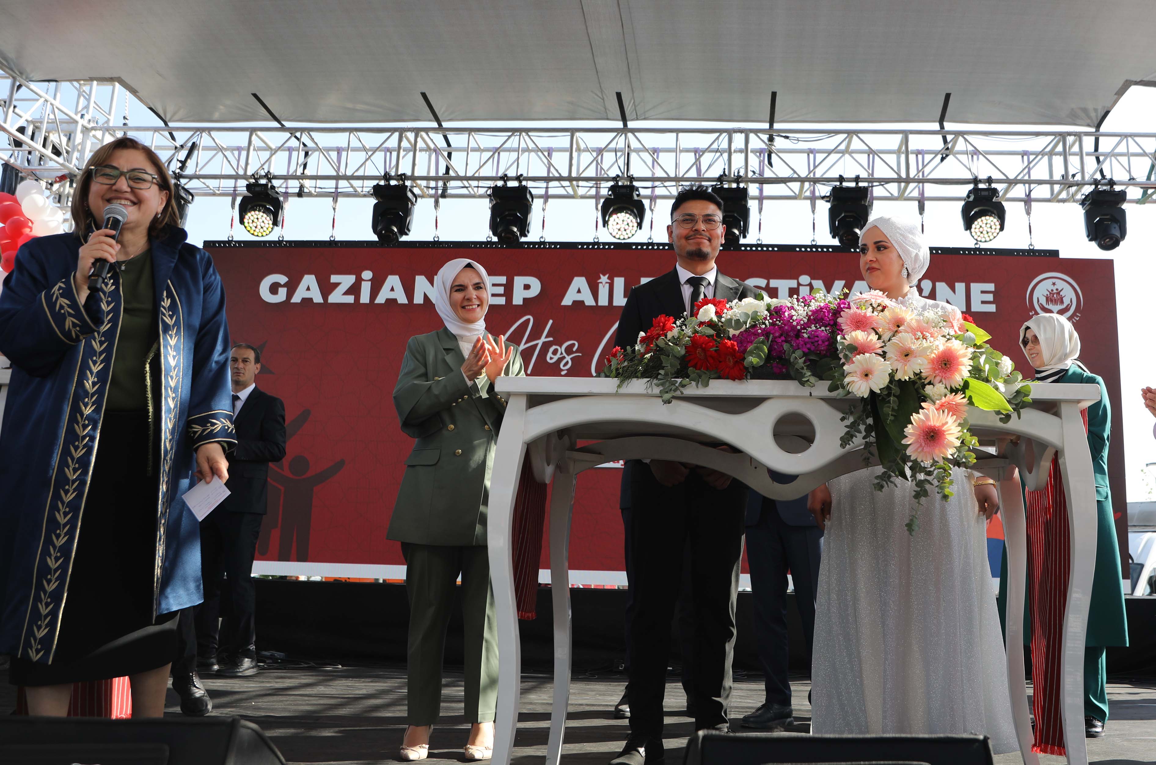 Bakan Göktaş festival alanında