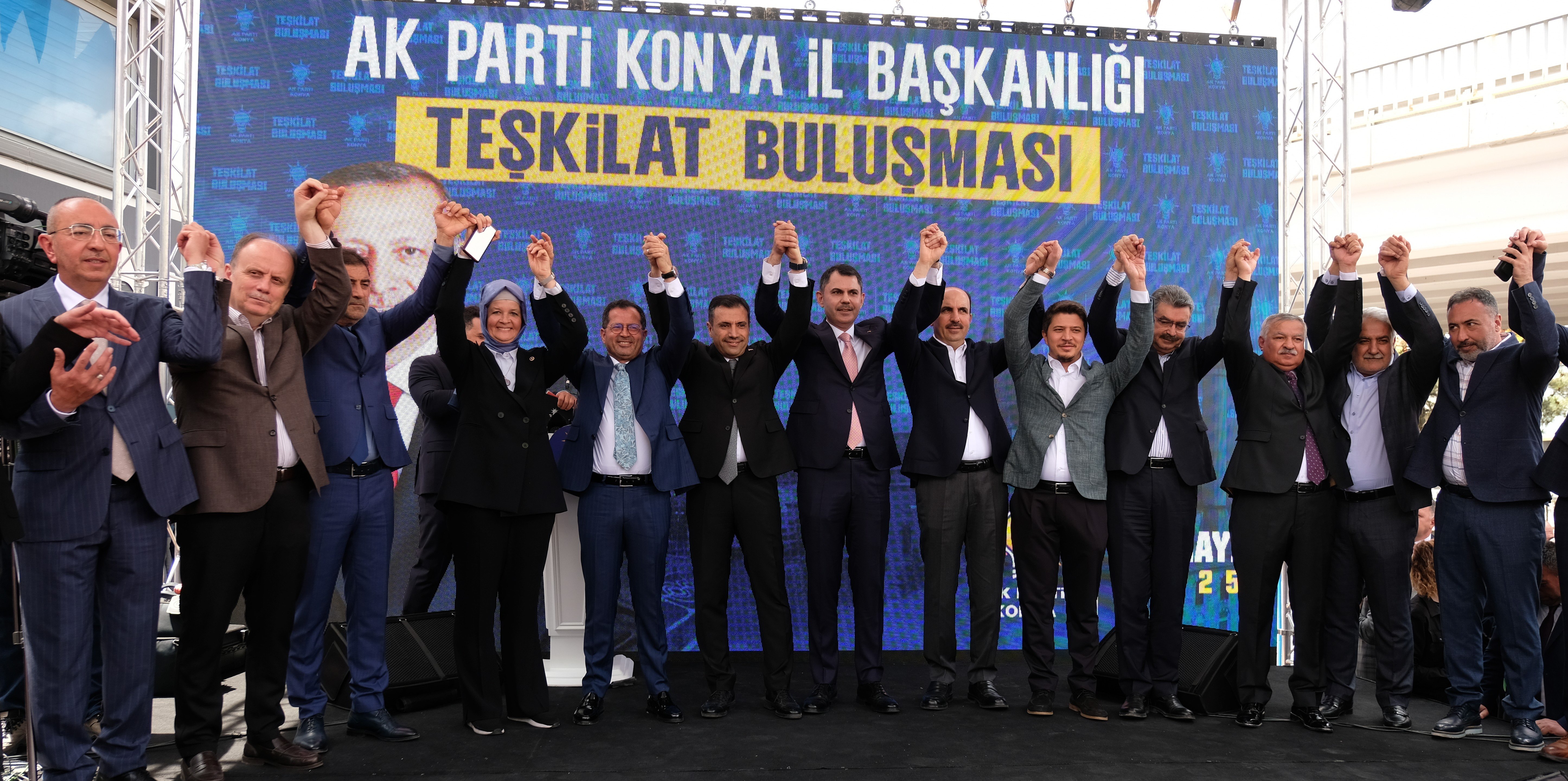 Murat Kurum deprem konutları