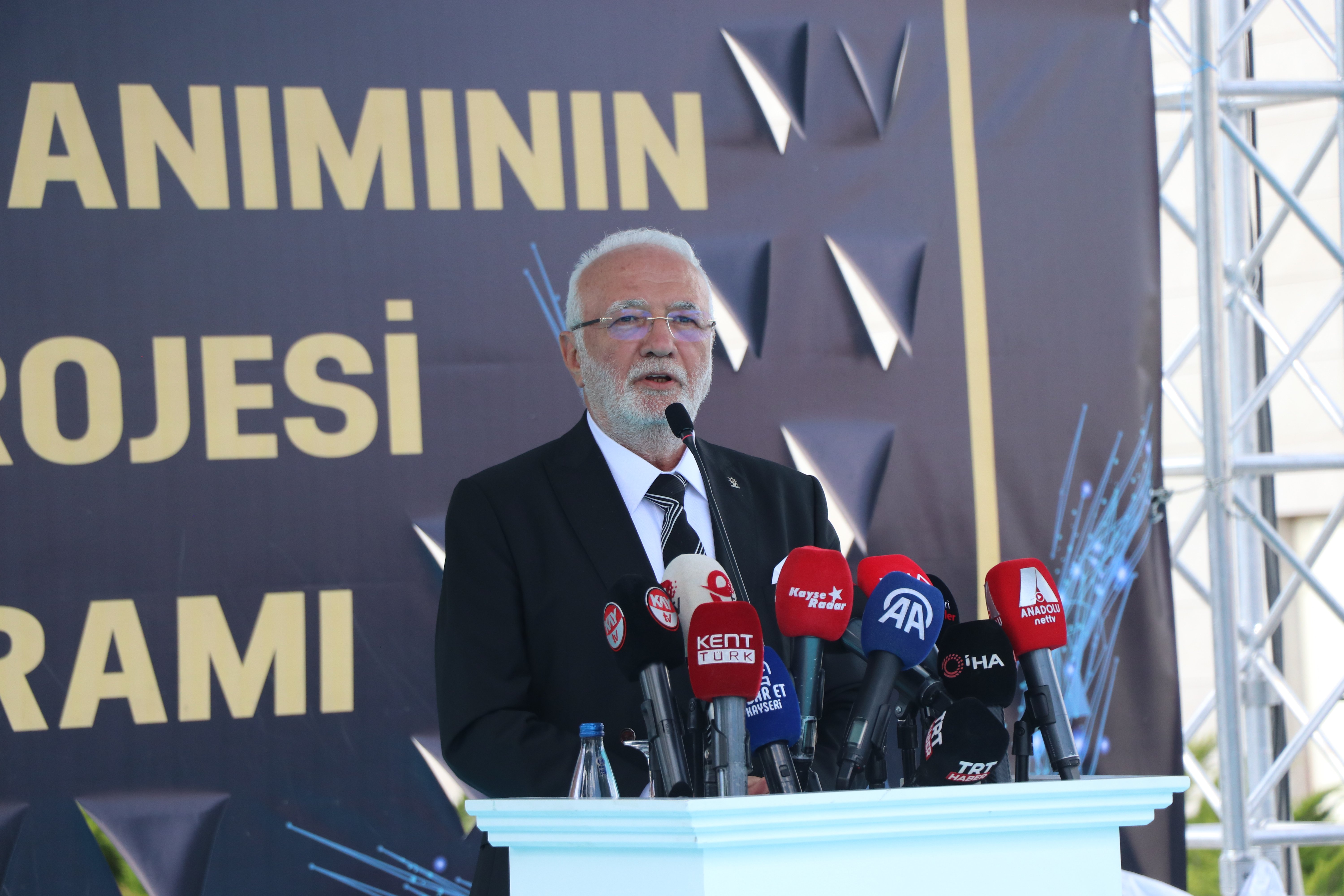 AK Partili Elitaş