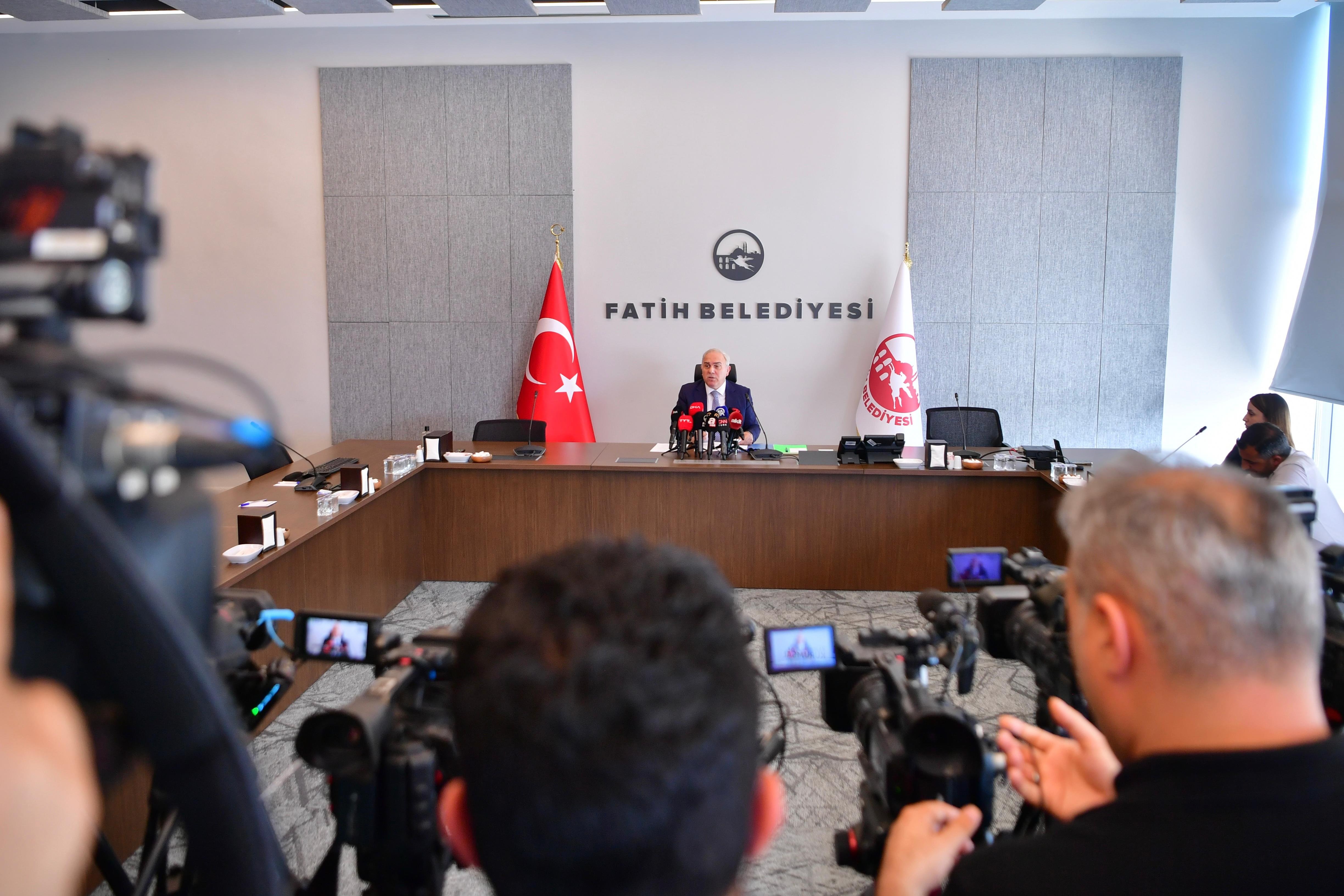 Fatih Belediye Başkanı Mehmet Ergün Turan