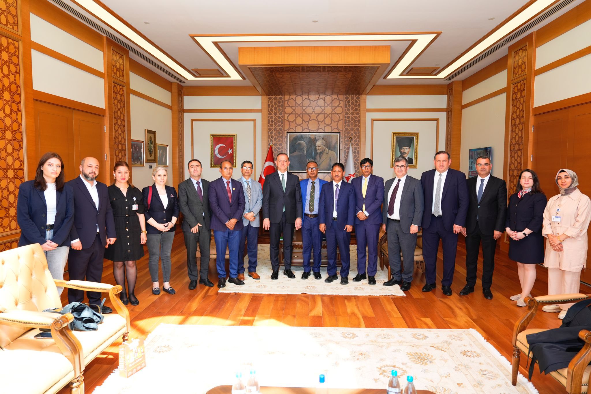 Sancaktepe Belediye Başkanı Alper Yeğin ve Bangladeş heyeti