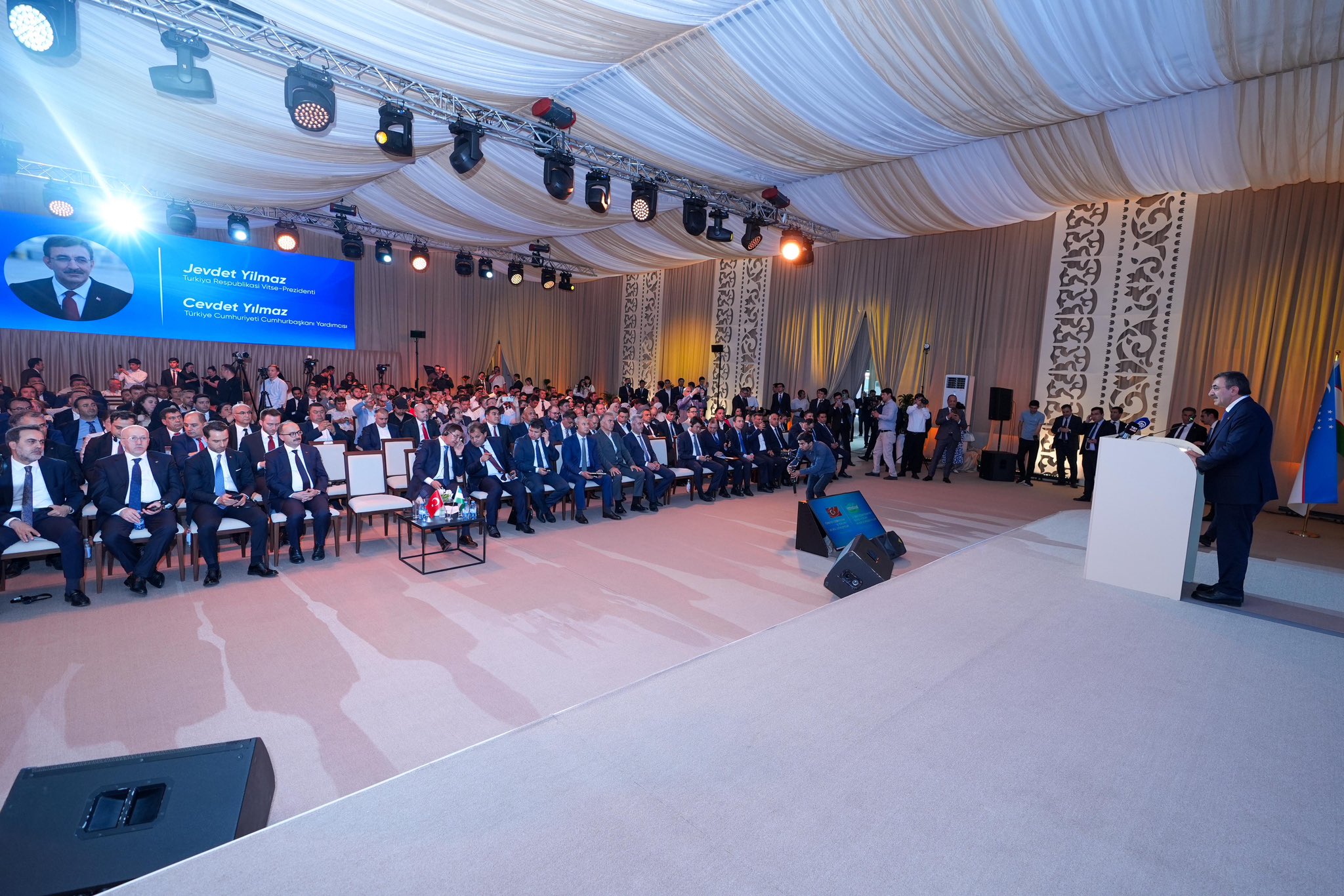 Türkiye-Özbekistan İş Forumu