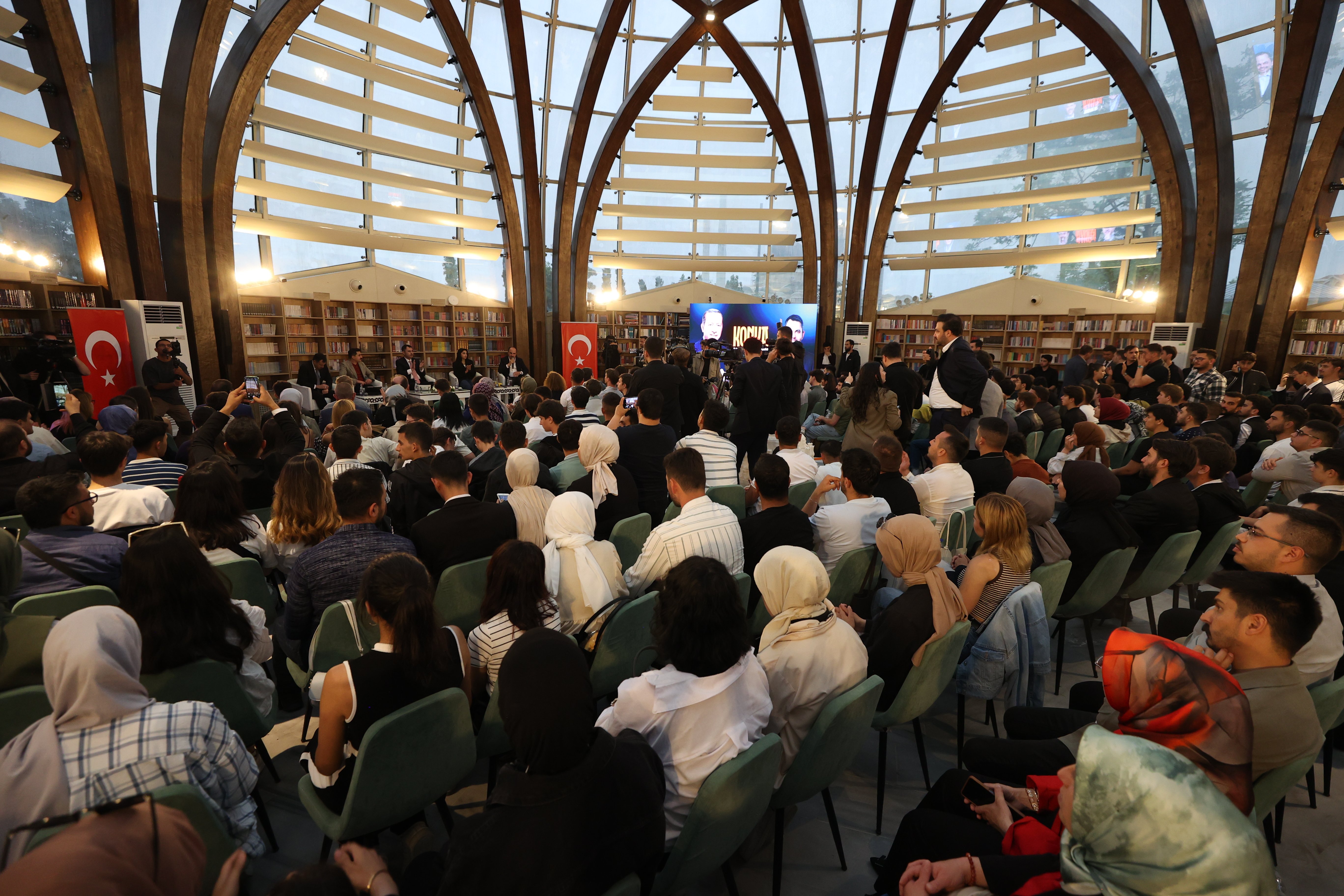 Bakan Kurum Mevlana Meydanı Ziyareti