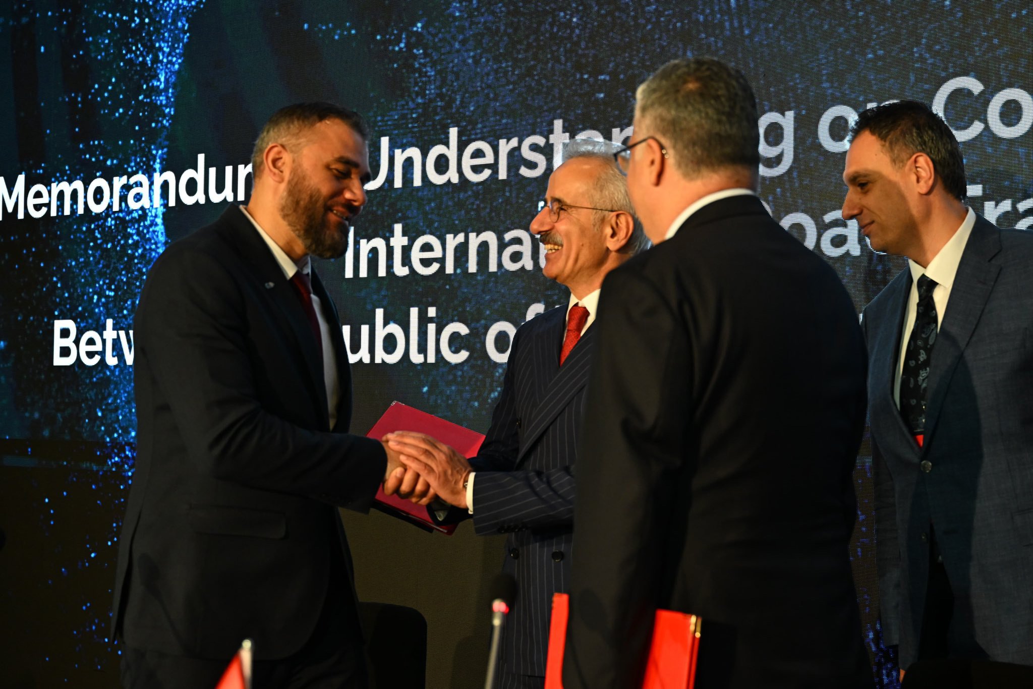 Ulaştırma Bakanı Abdulkadir Uraloğlu