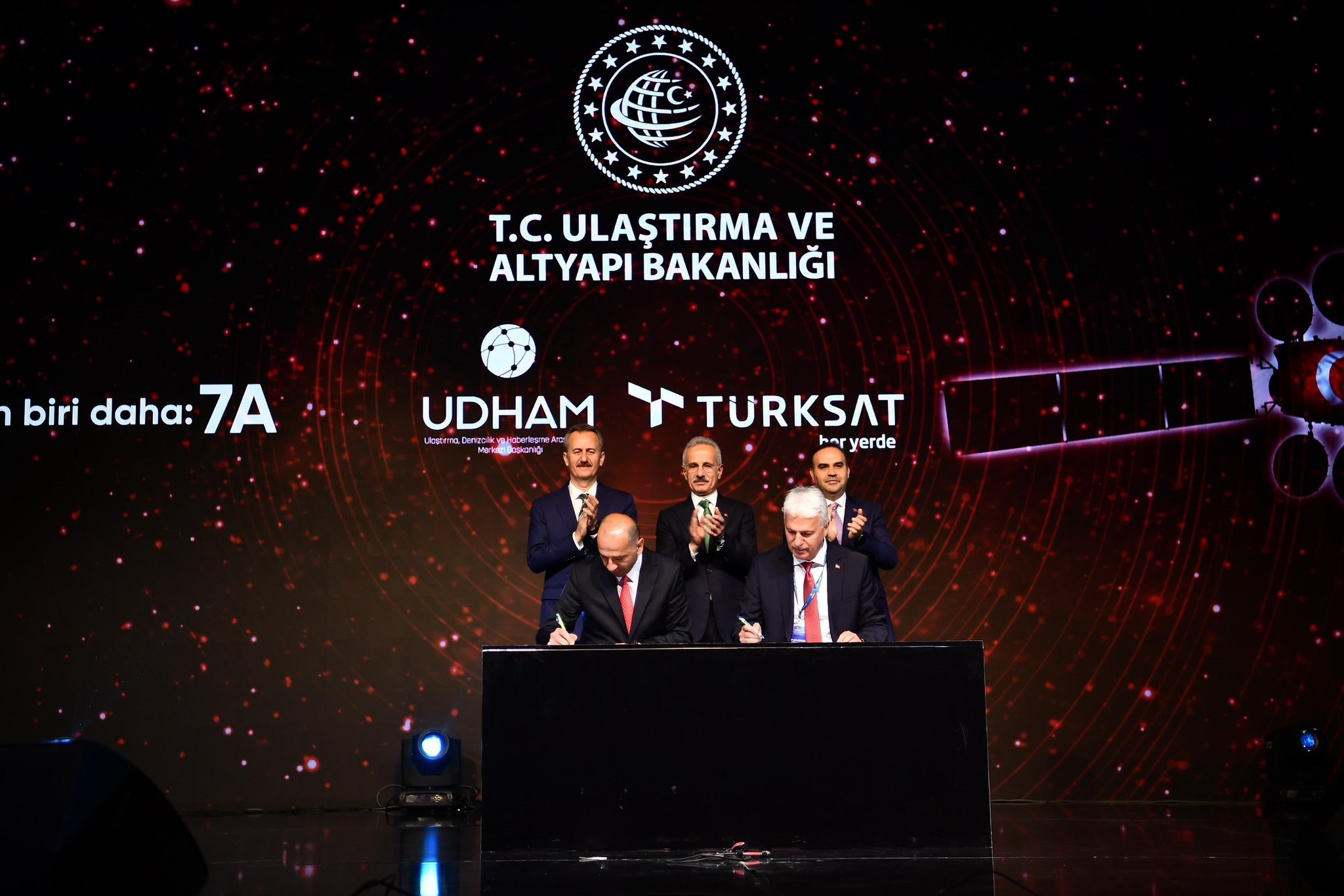 Bakan Uraloğlu Açıklama Yapıyor