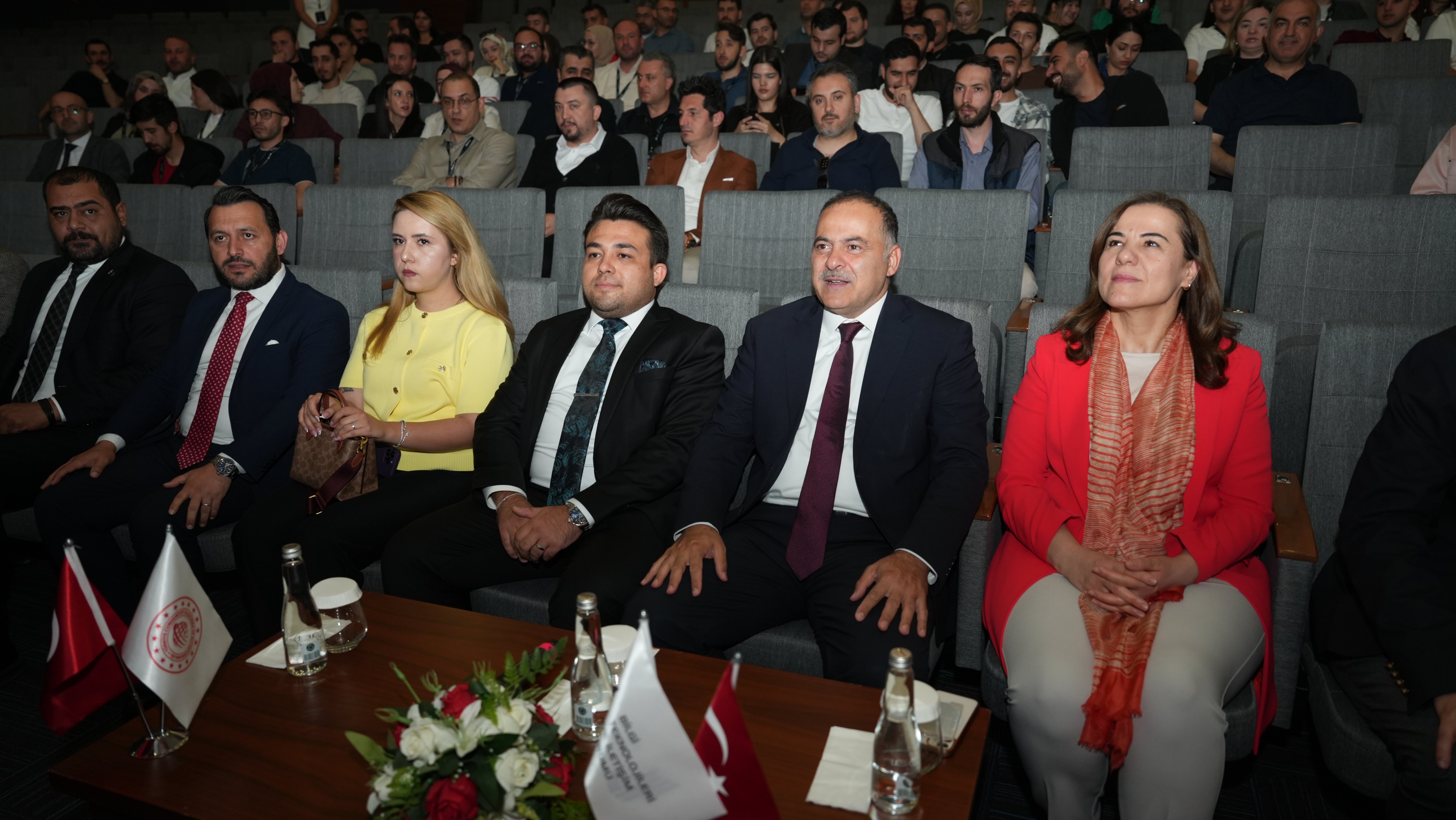 Ömer Fatih Sayan