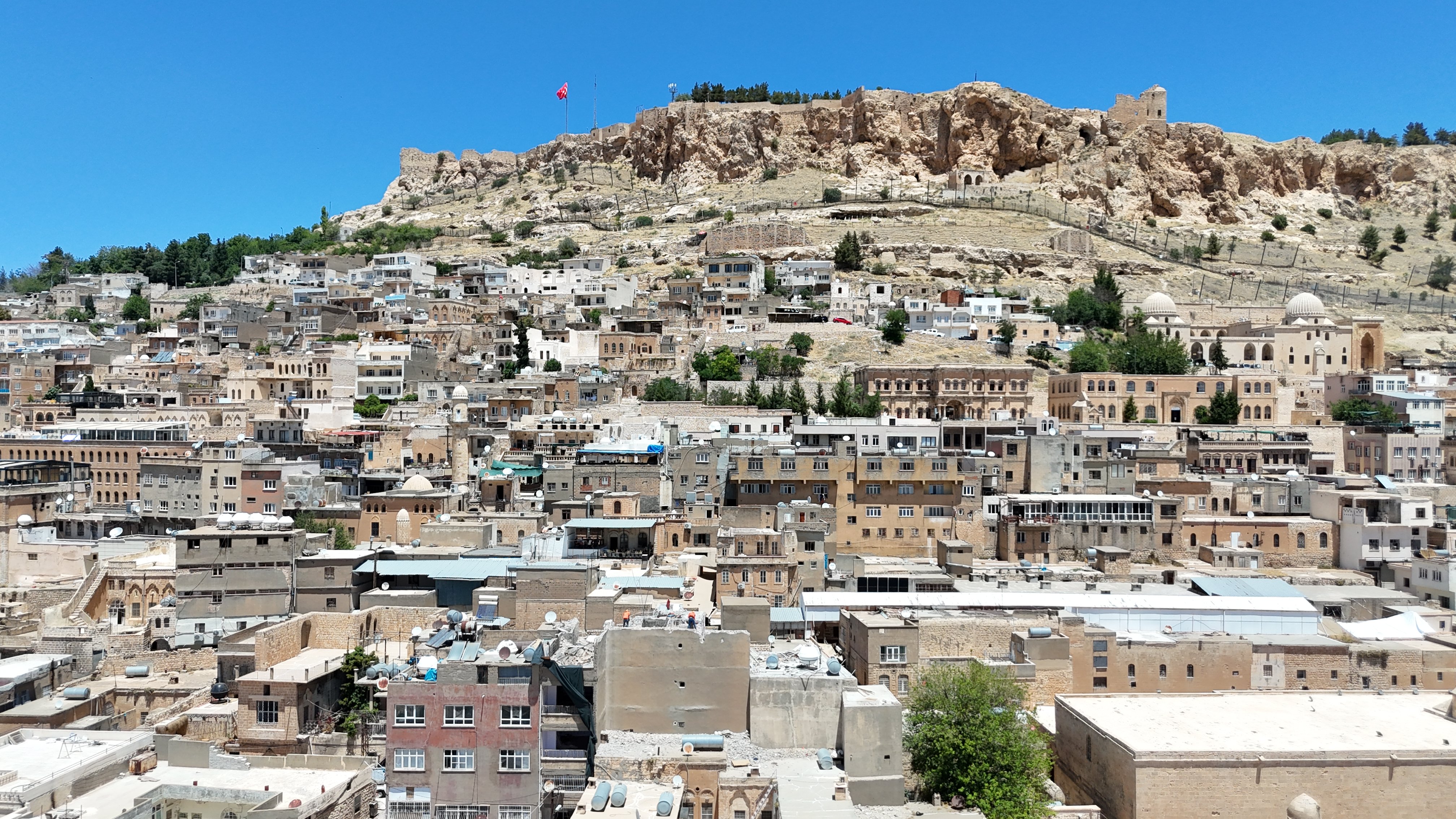 Mardin tarihi doku yıkım çalışmaları