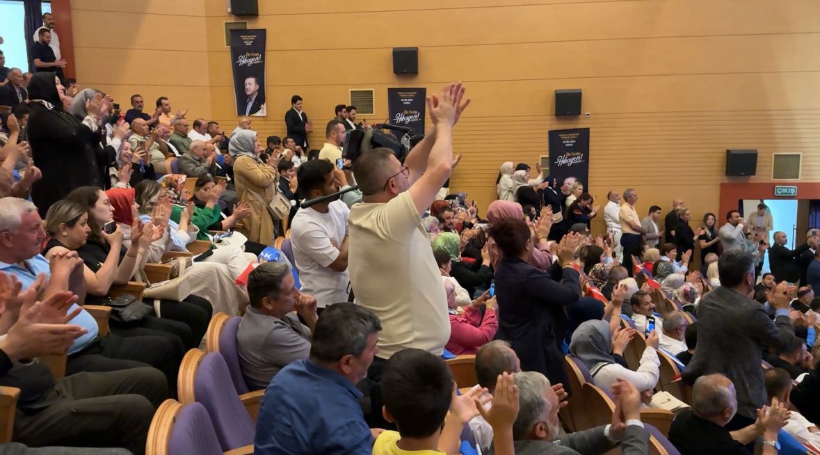Süleyman Soylu konferans