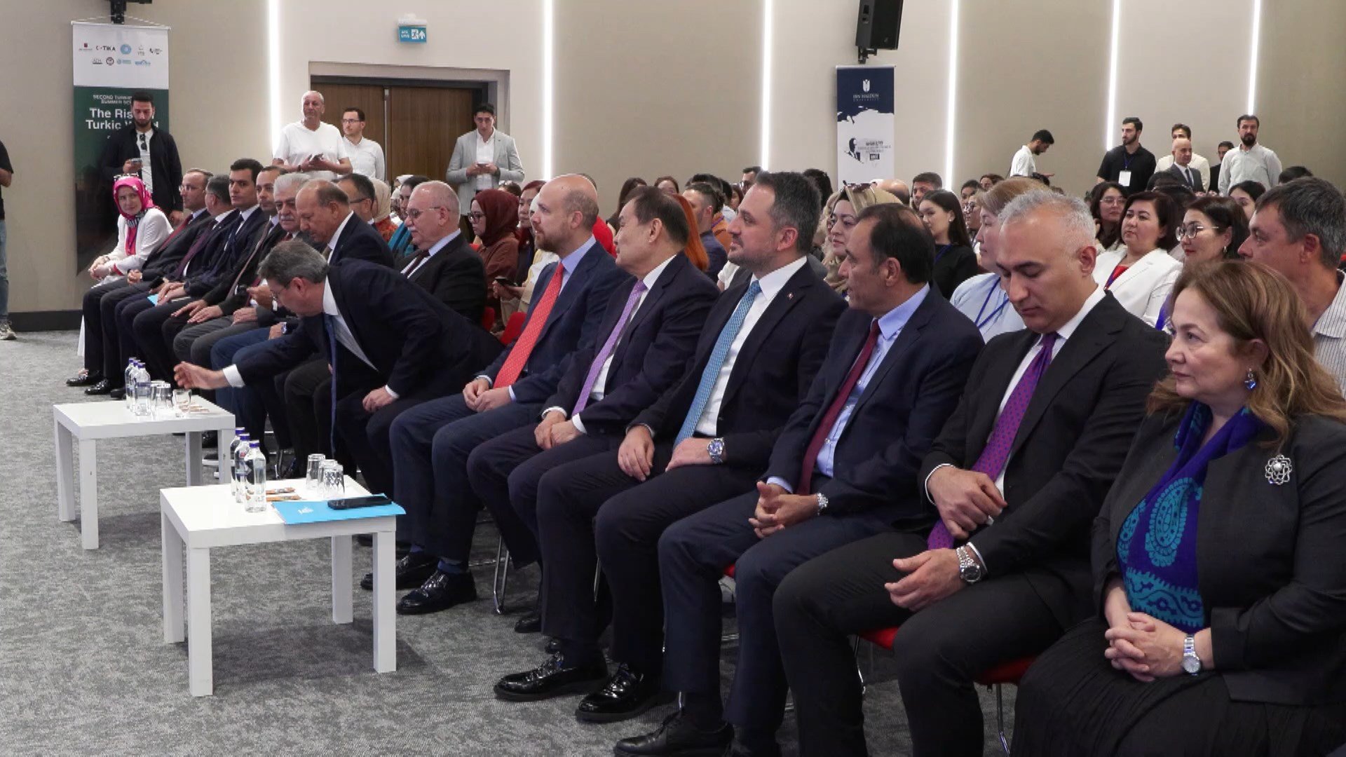 Türk Dünyası Yaz Okulu Katılımcıları