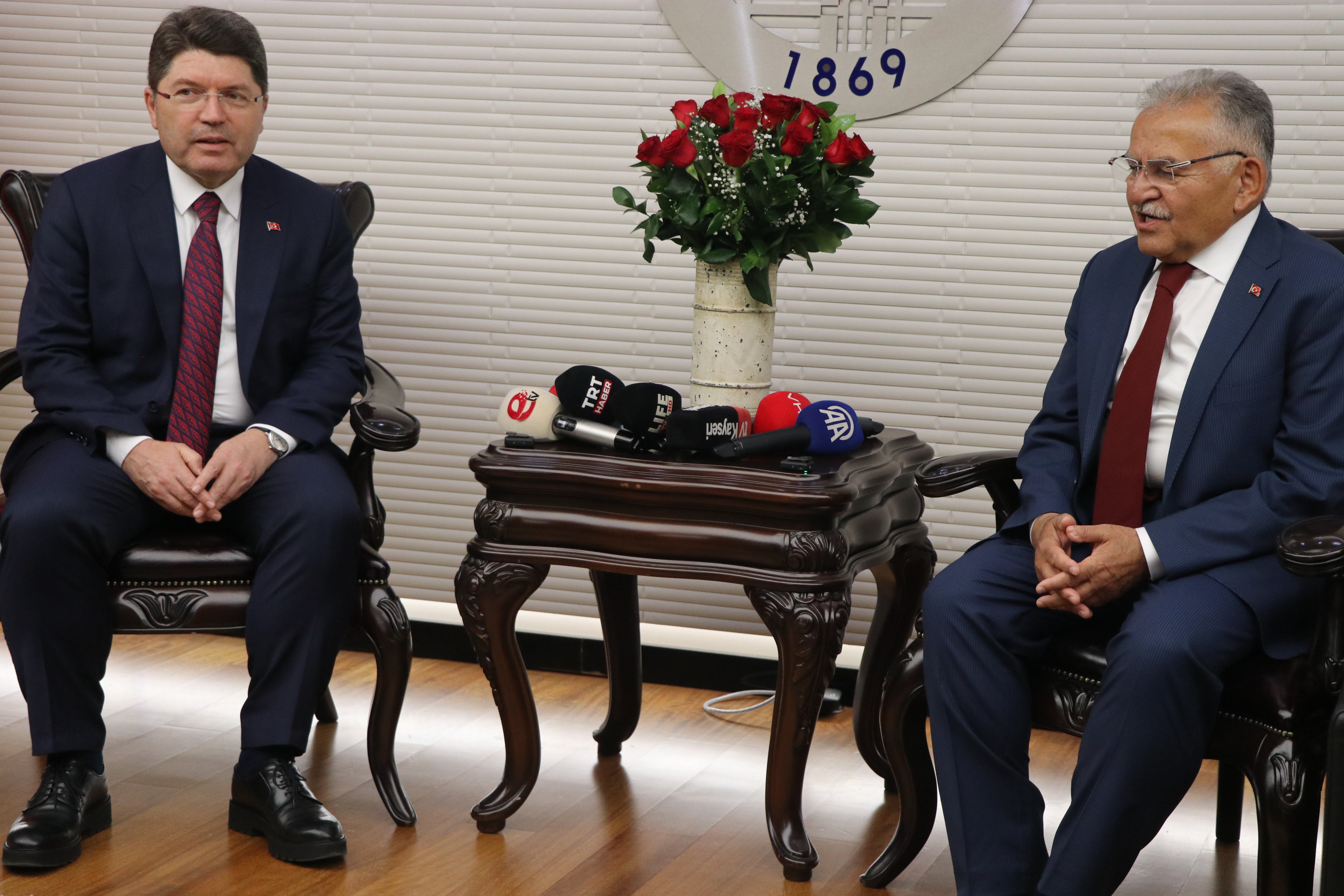 Adalet Bakanı Yılmaz Tunç Kayseri