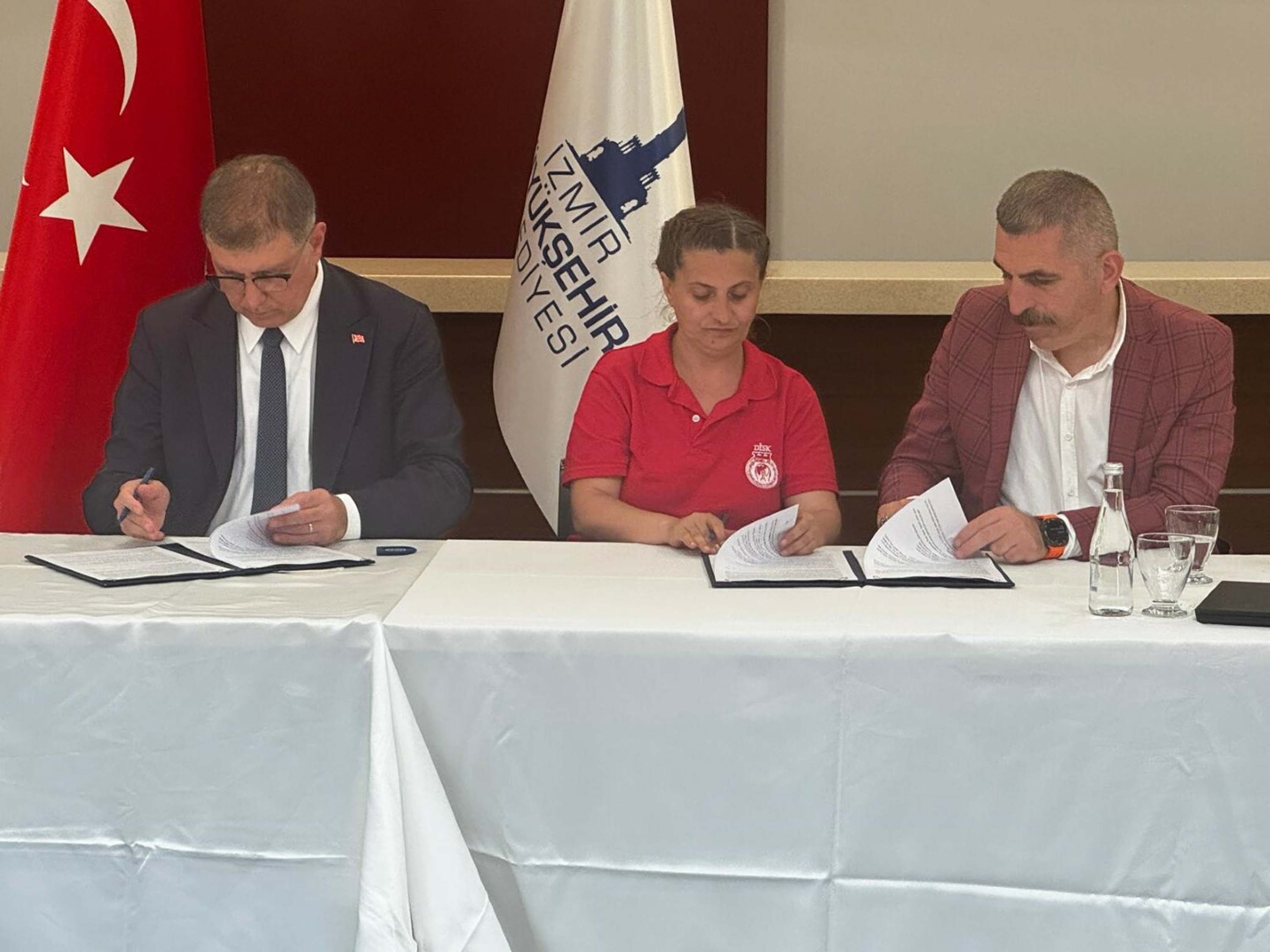 DİSK Genel-İş TİS İmza Töreni