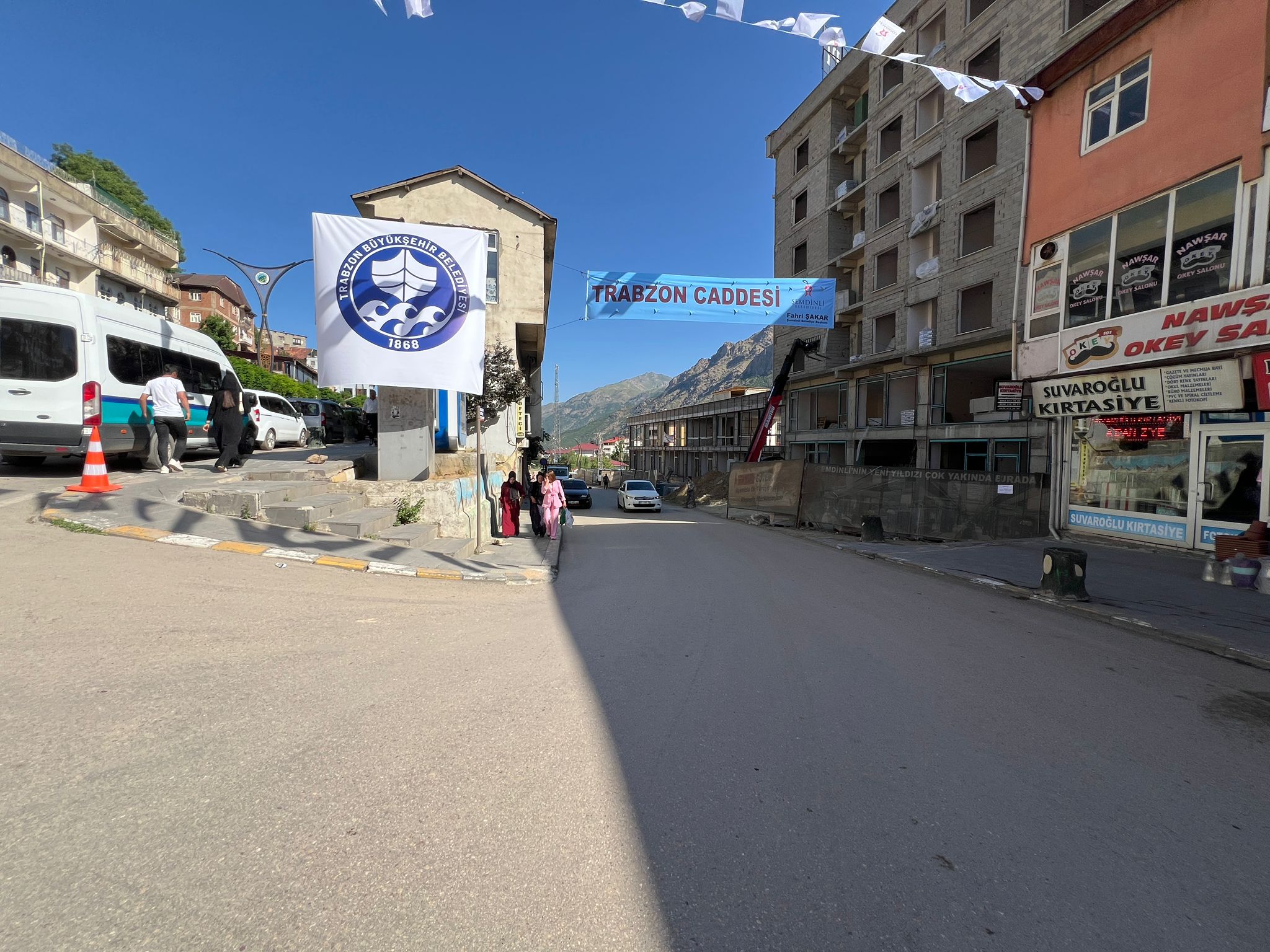 Trabzon Caddesi Tabelası