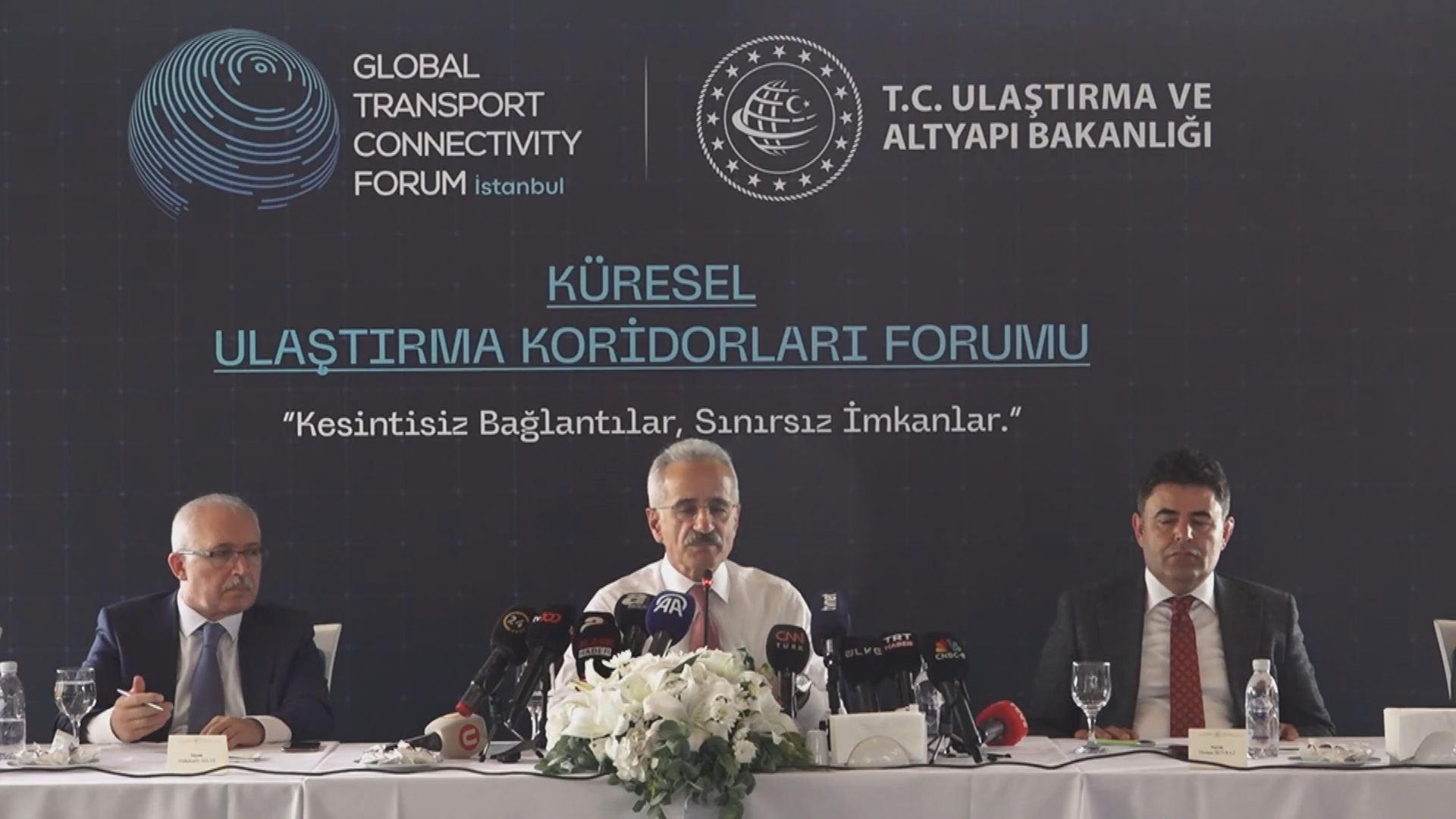 Bakan Uraloğlu