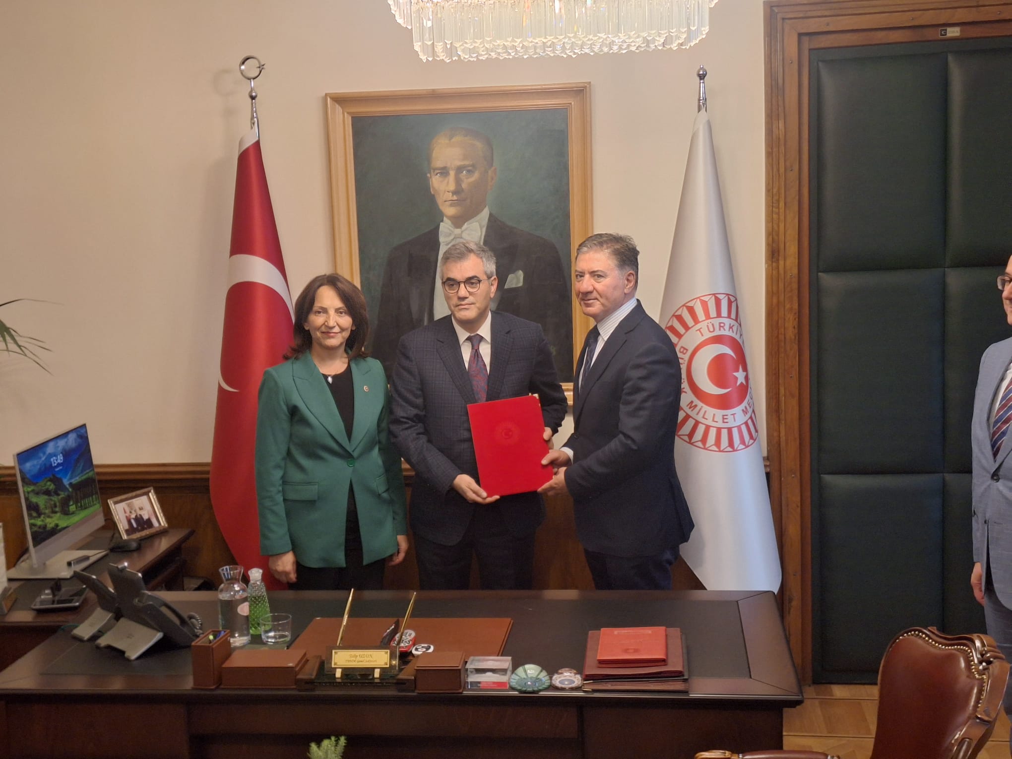 Uğur Bayraktutan