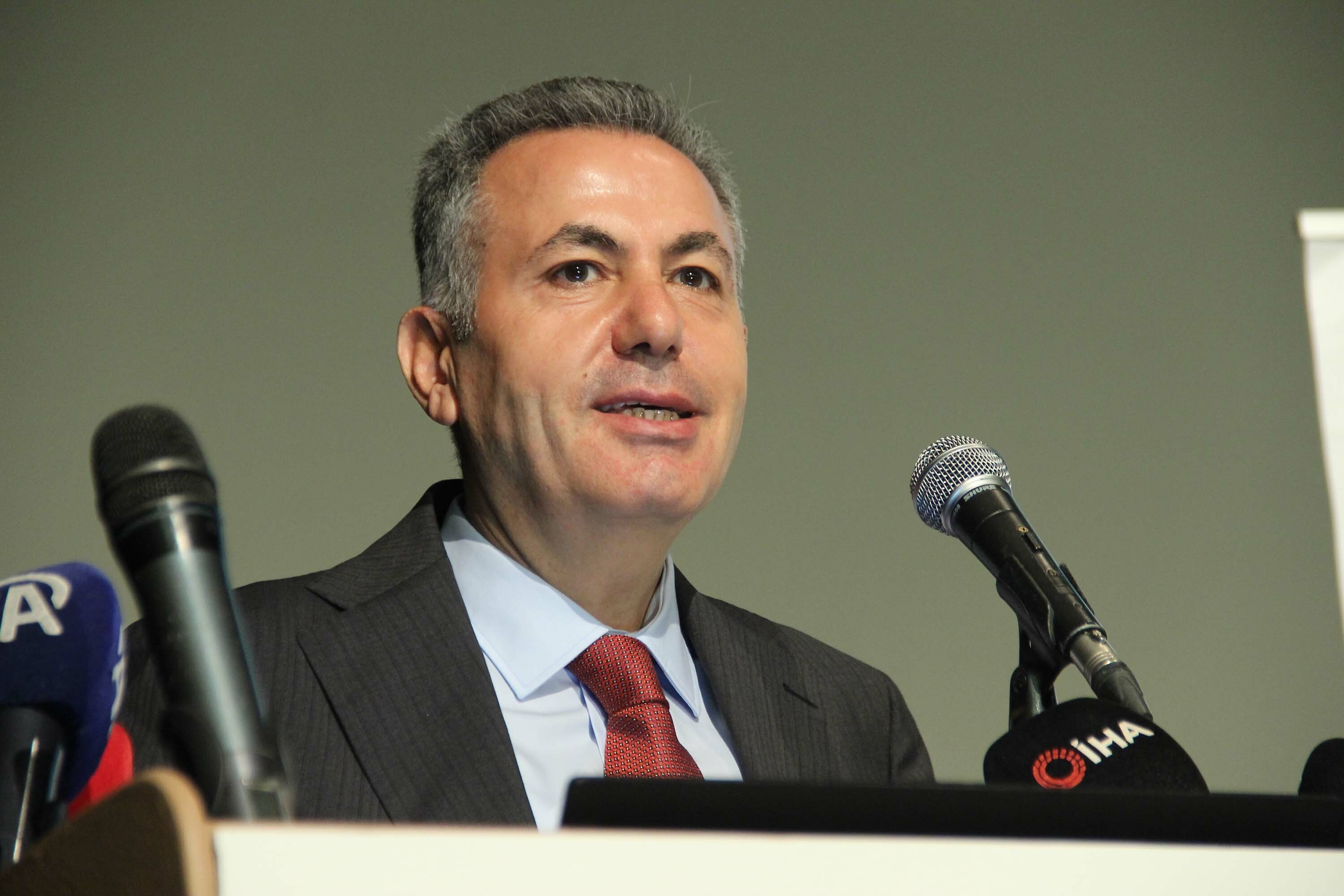 Banu Aslan