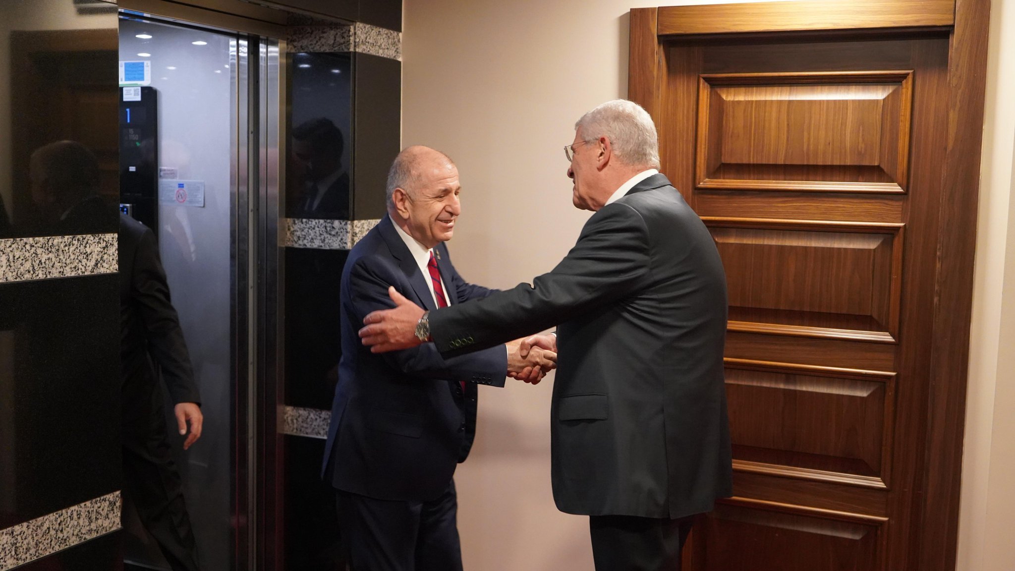 Ümit Özdağ ve Müsavat Dervişoğlu