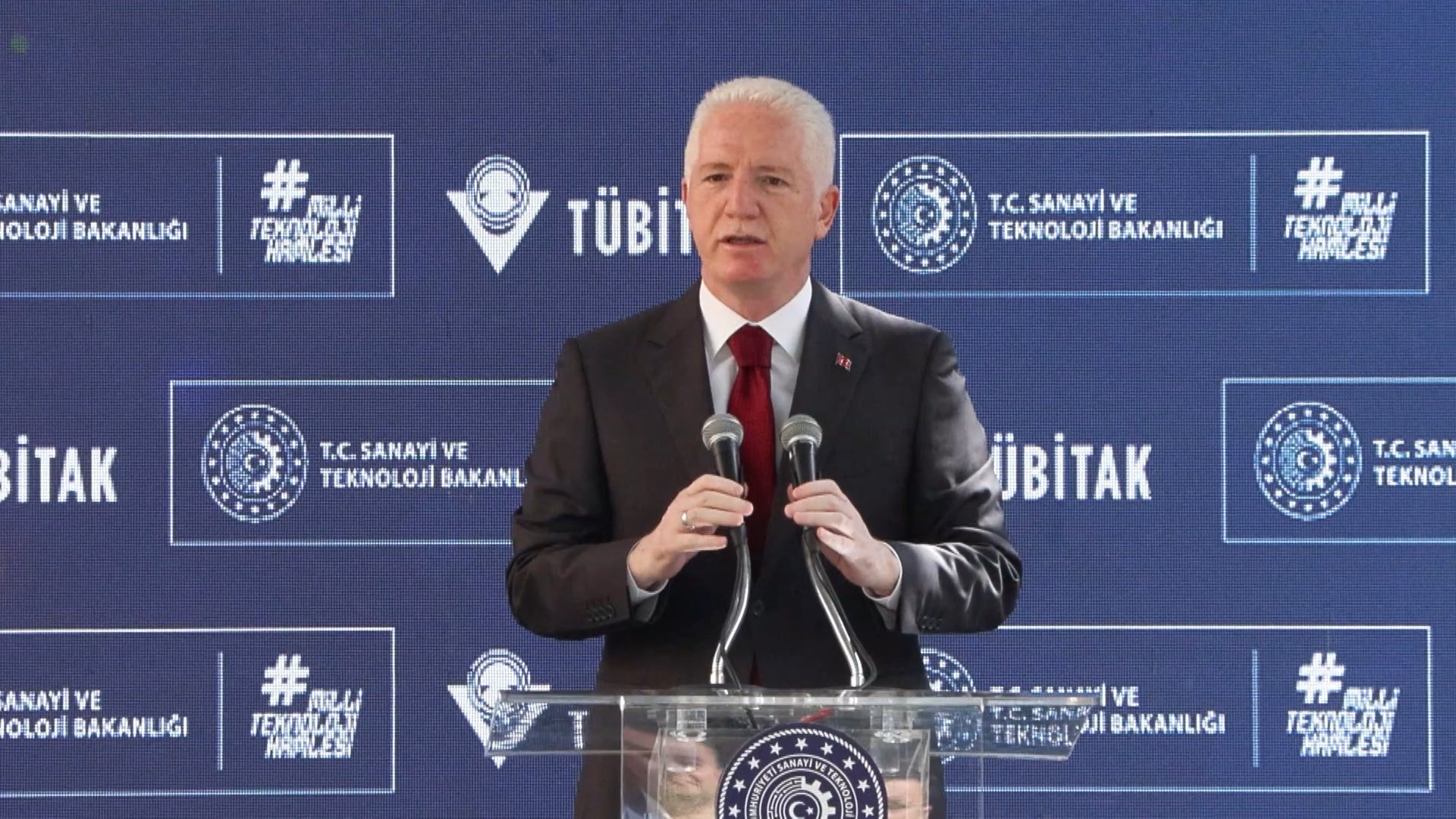 Bakan Kacır ve Protokol Üyeleri