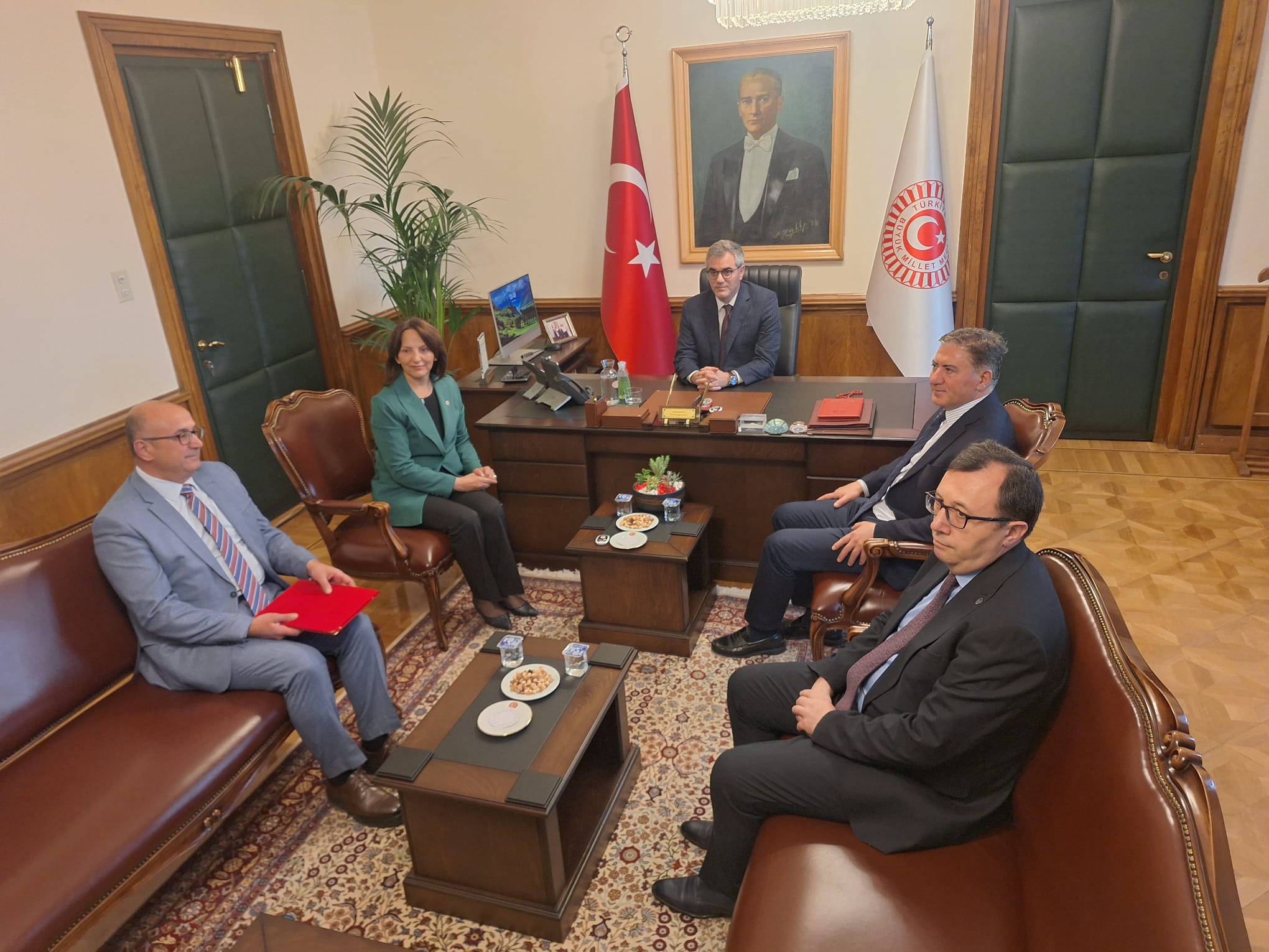 Murat Emir