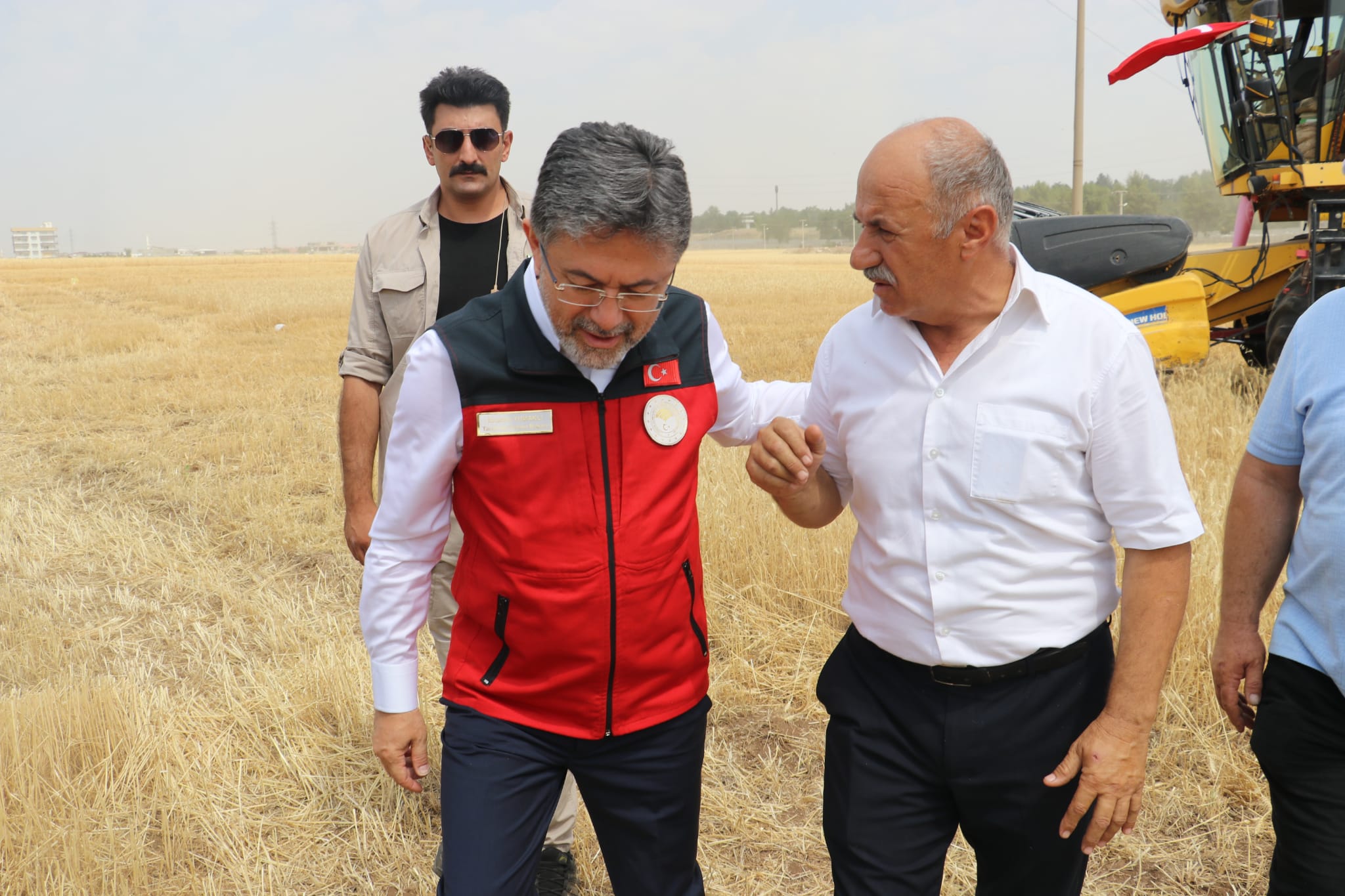 Bakan Yumaklı konuşma yaparken