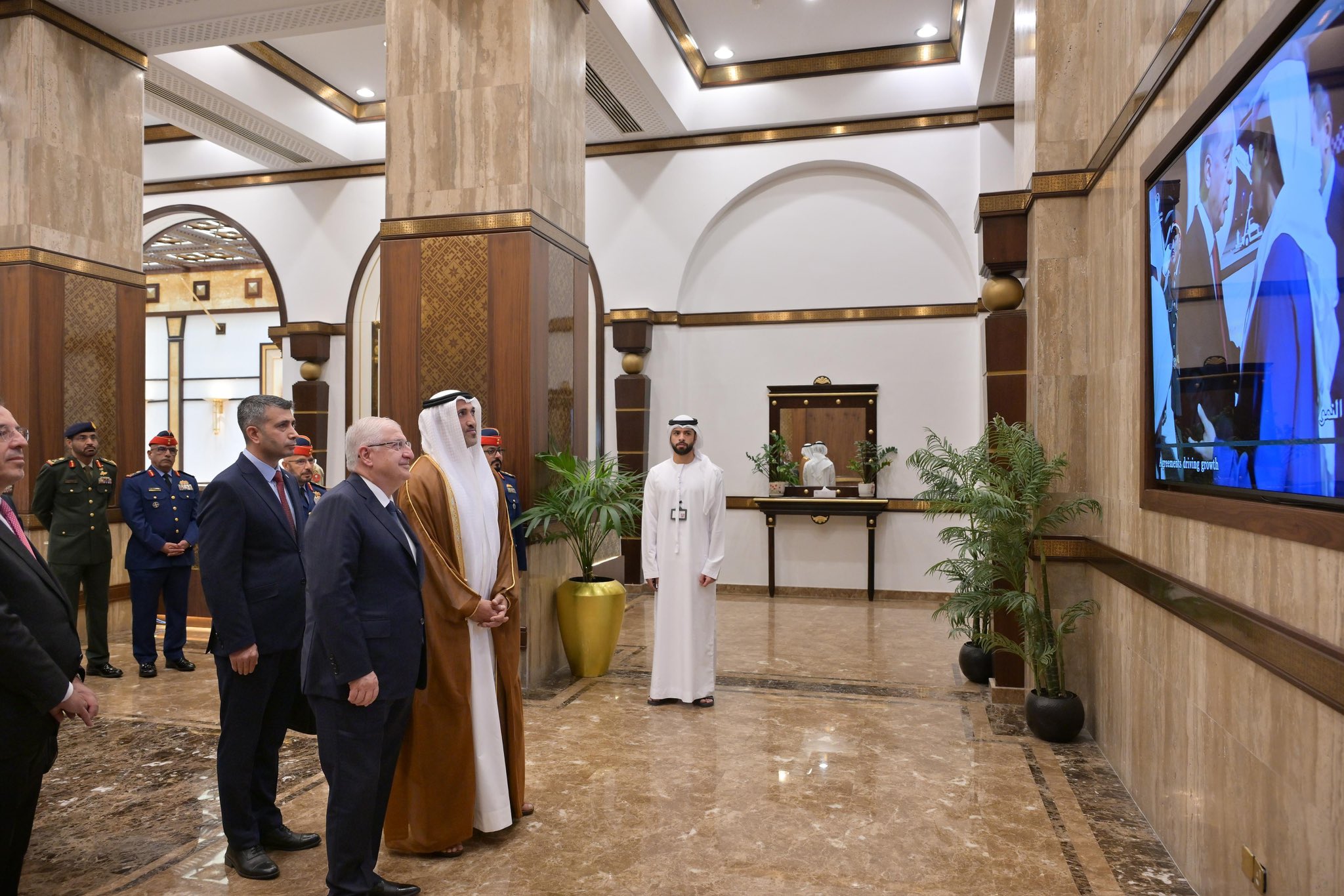 Yaşar Güler ve Muhammed Bin Mubarek Fadhel Al Mazrouei görüşmesi