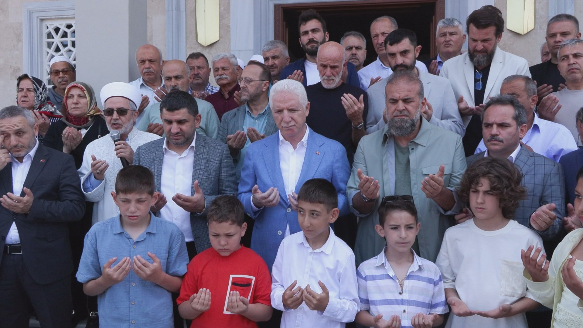 Vali Gül Şile Sahilköy Mahallesi