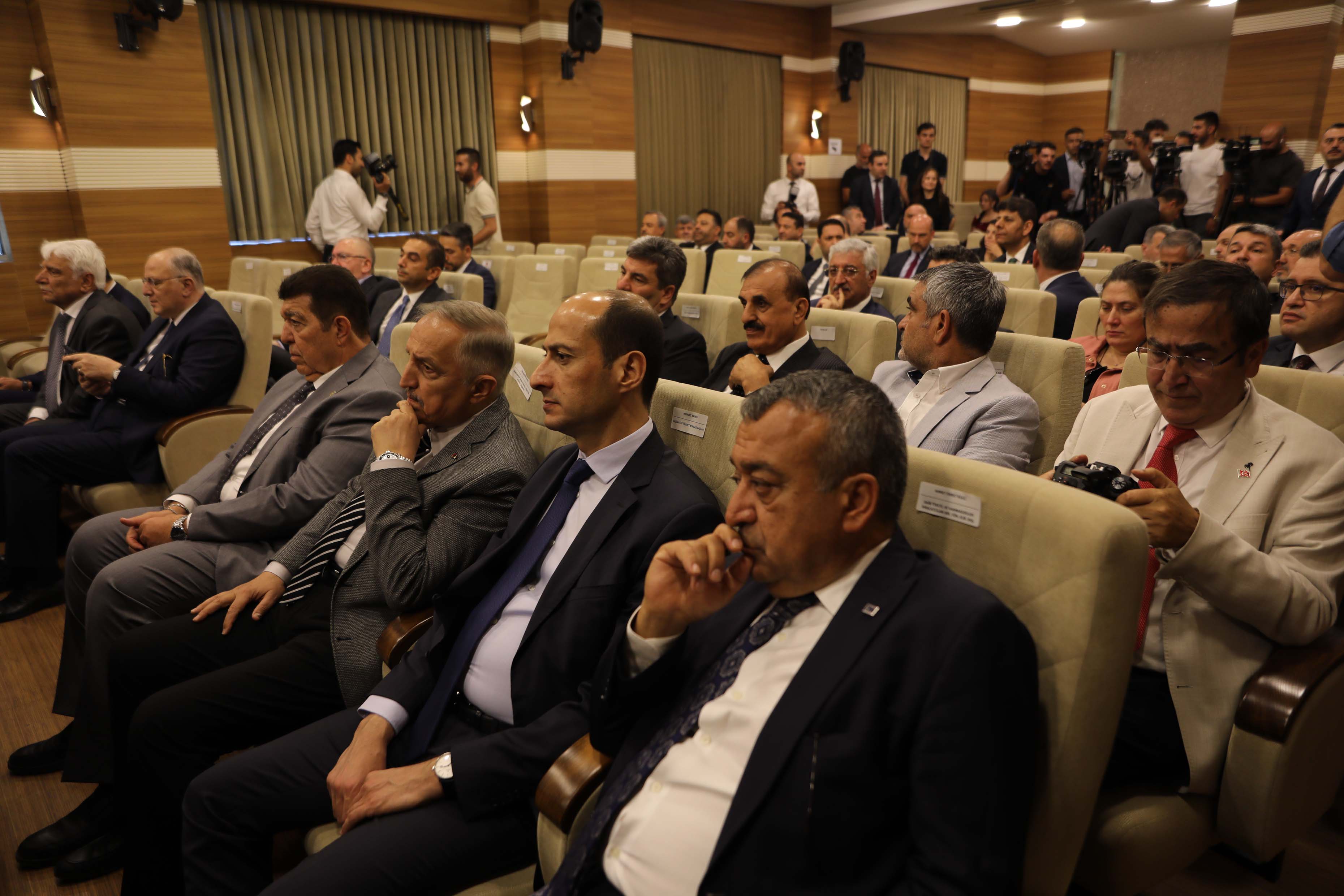Cevdet Yılmaz iş dünyası