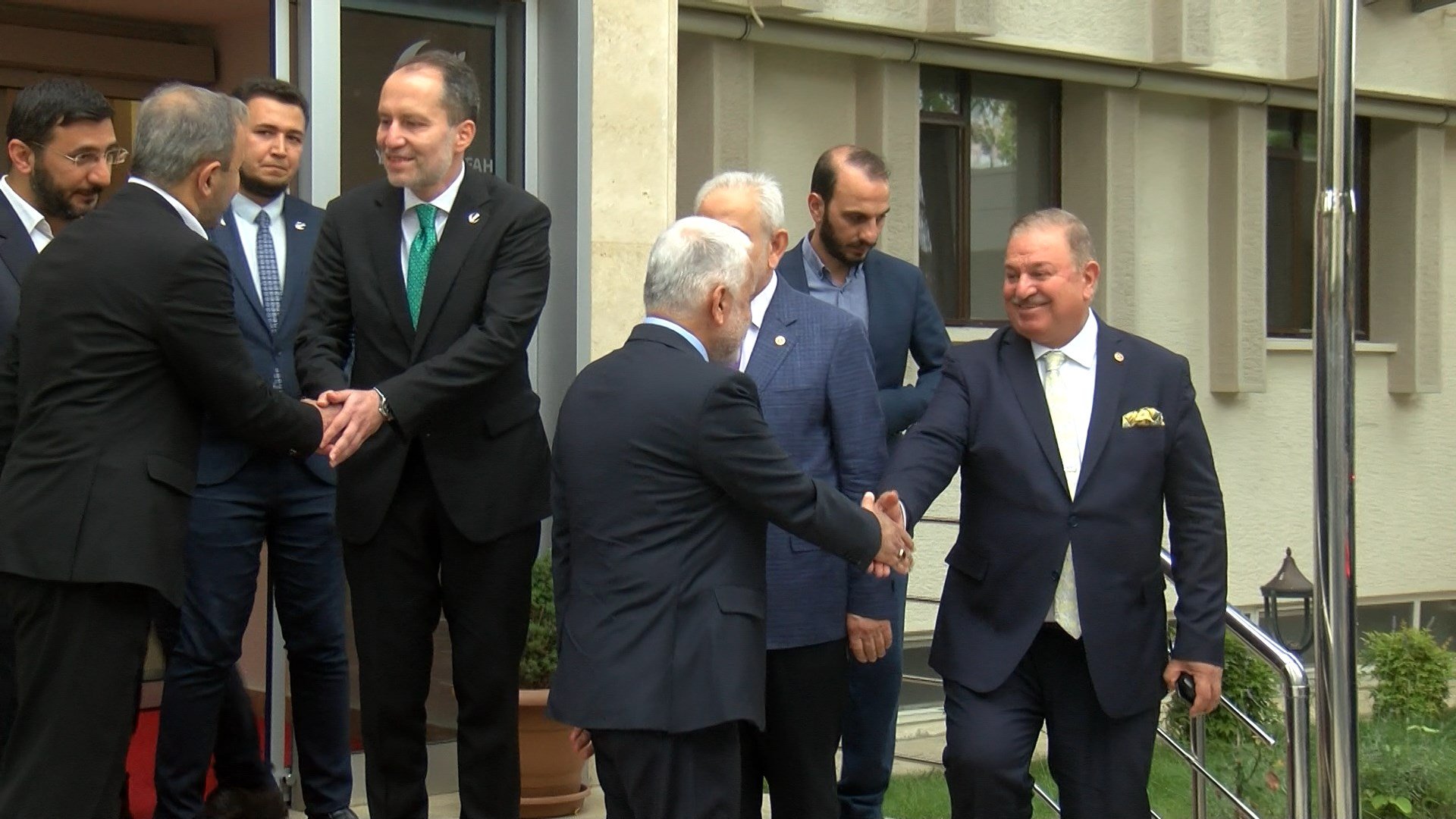 Yeniden Refah Partisi Genel Başkanı Fatih Erbakan