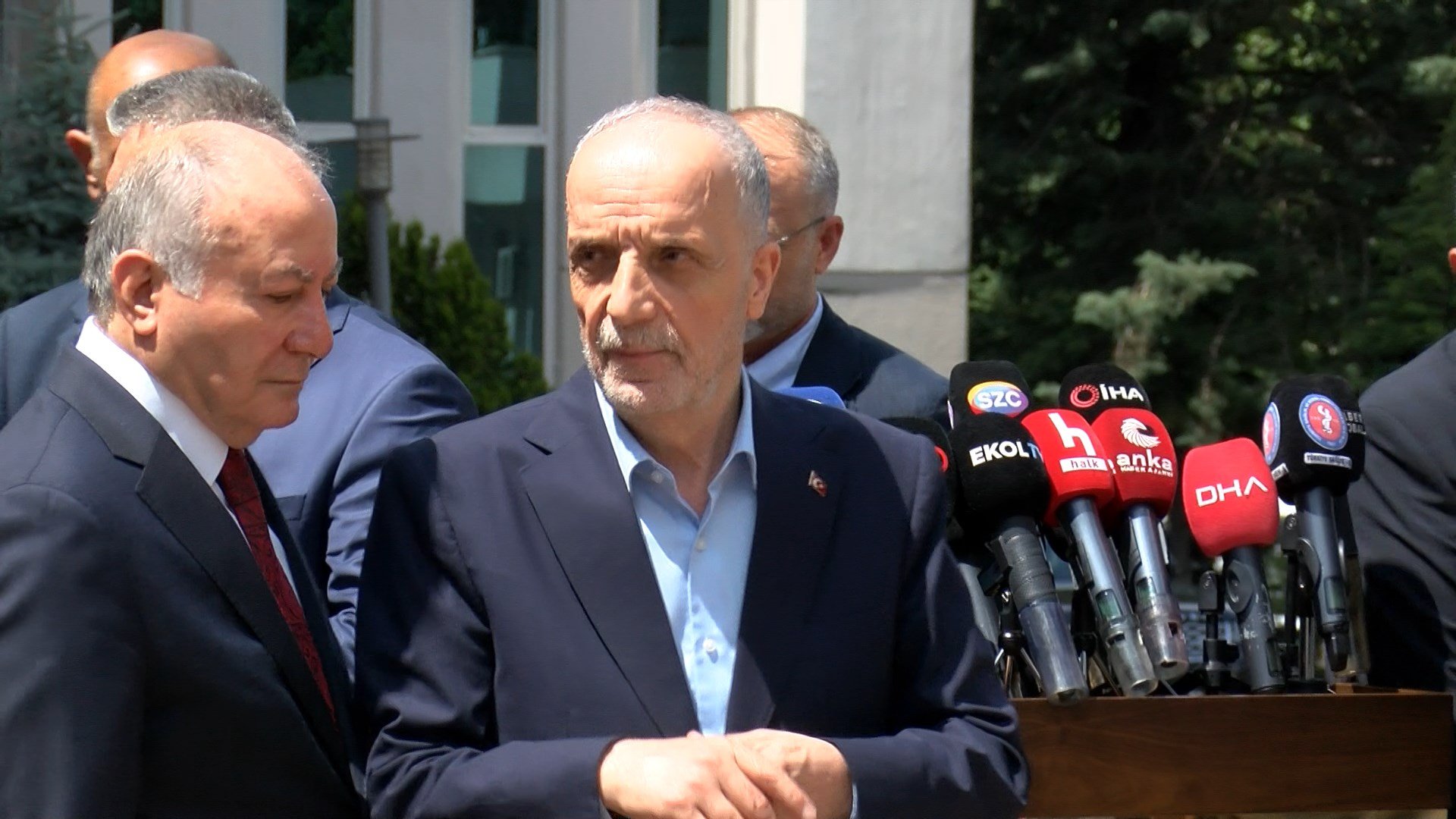 Vedat Işıkhan İşçi Sendikalarıyla Görüştü