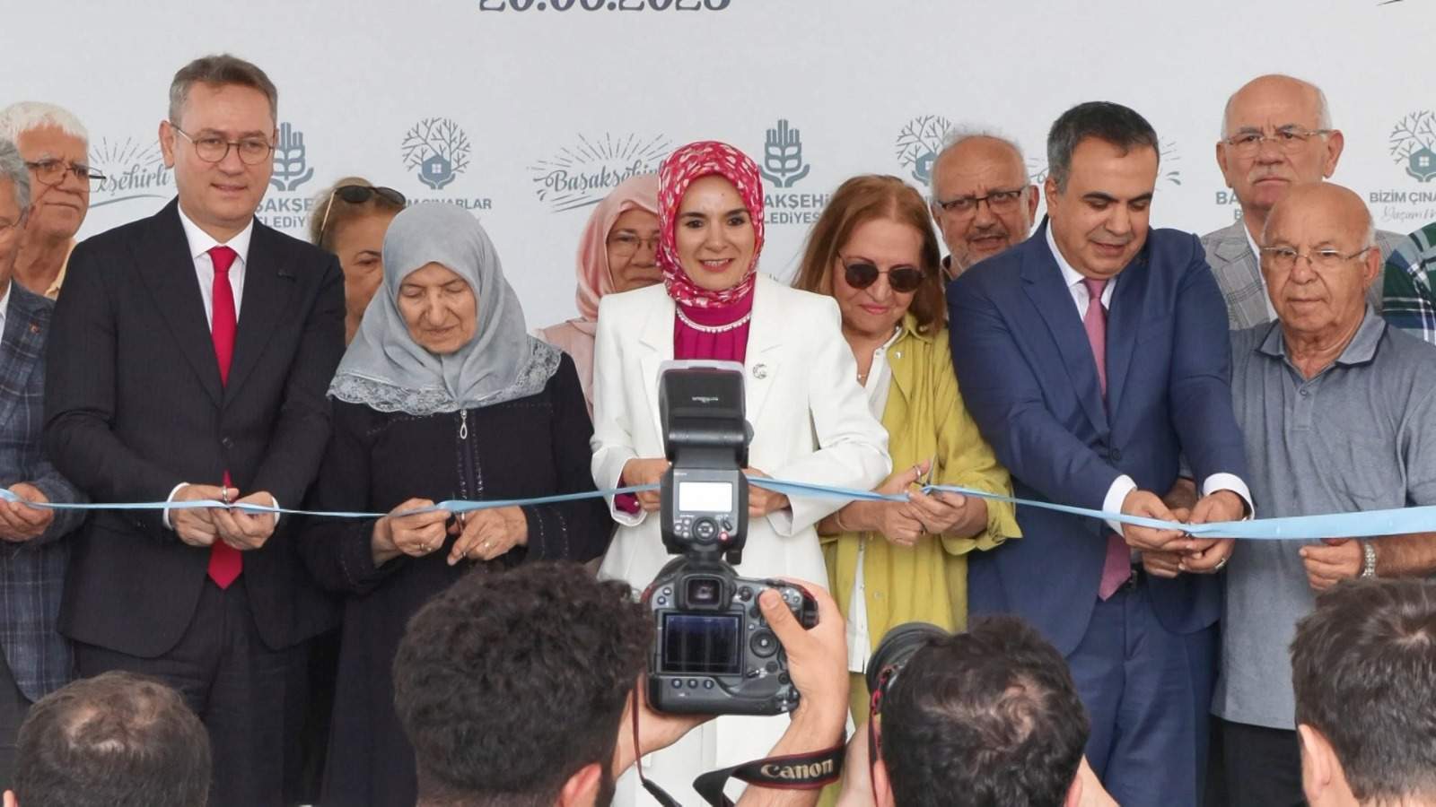 Bakan Göktaş Bizim Çınarlar Yaşam Merkezi Açılışı