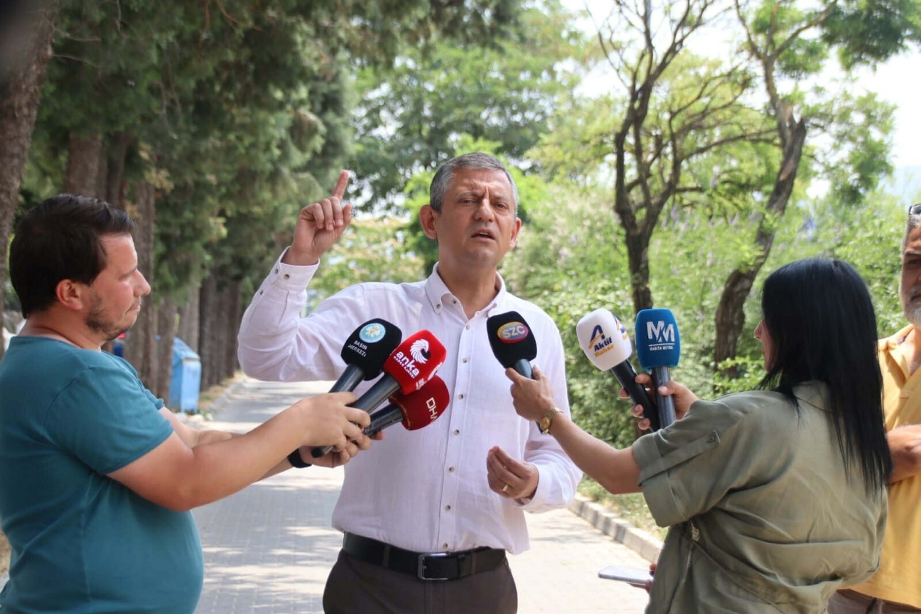 Özgür Özel