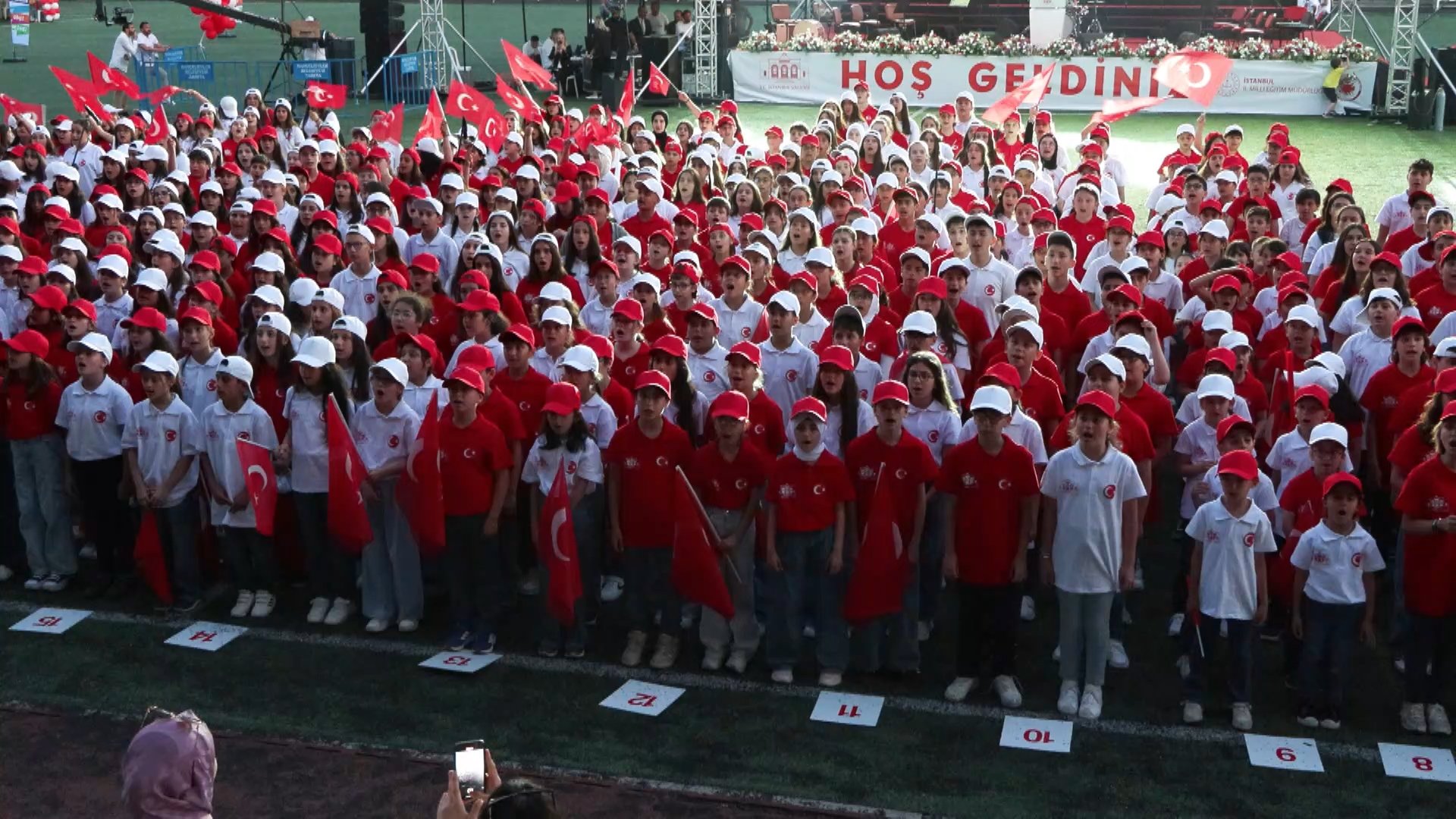 Vali Davut Gül Şenlikte