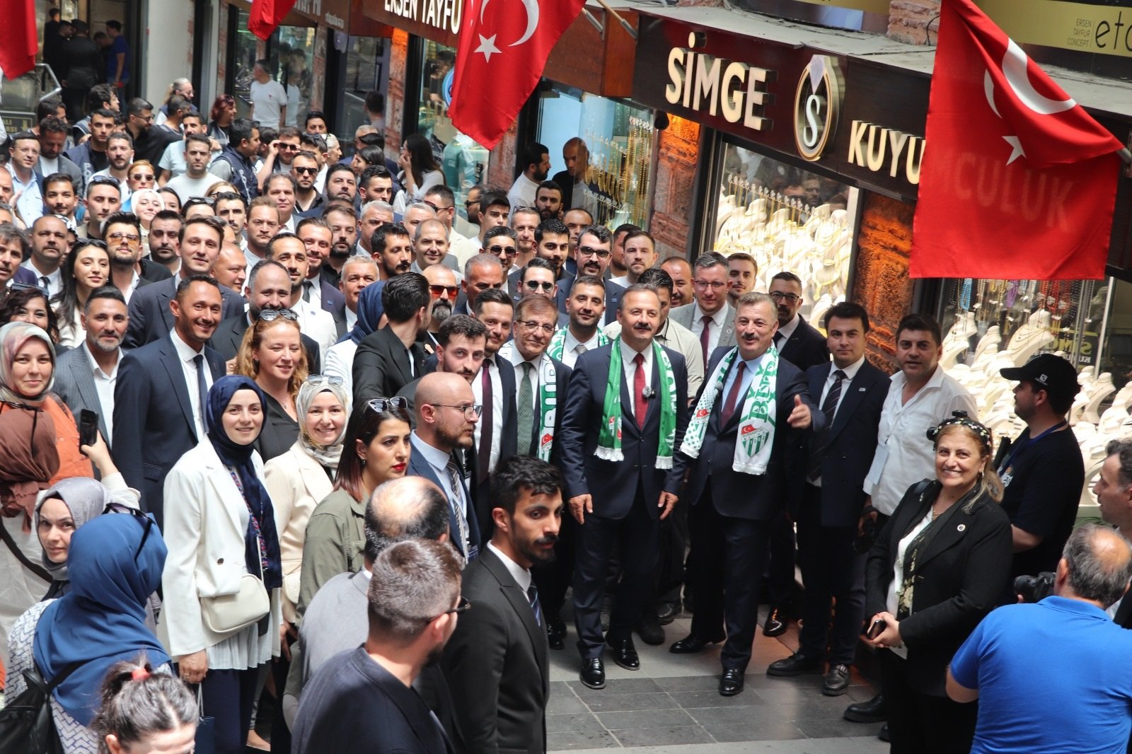 Anahtar Parti Açılışı
