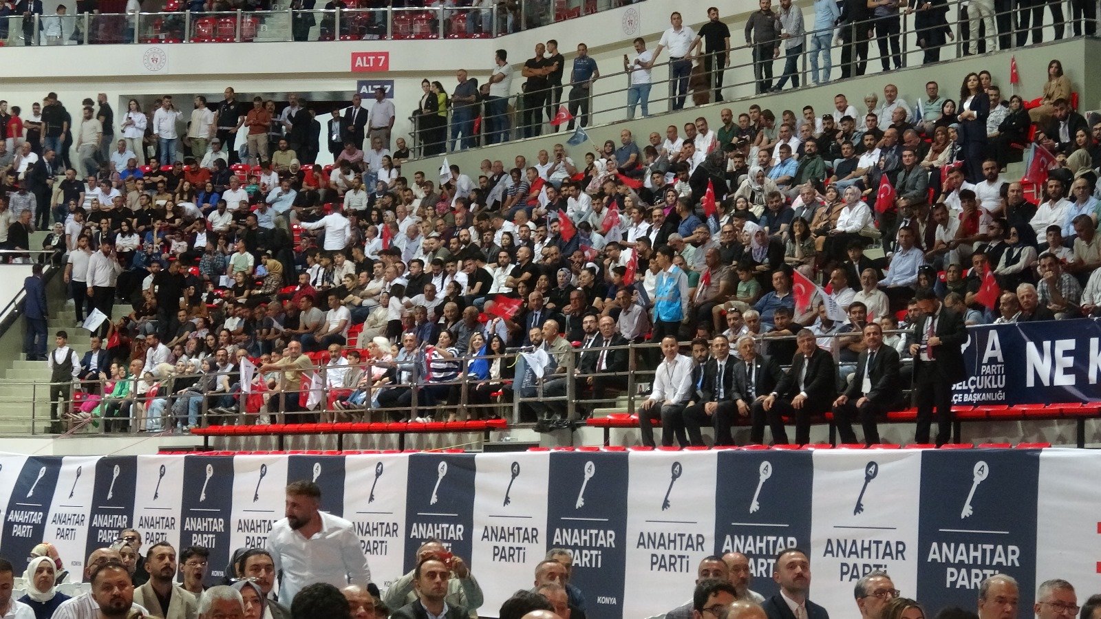 Yavuz Ağıralioğlu