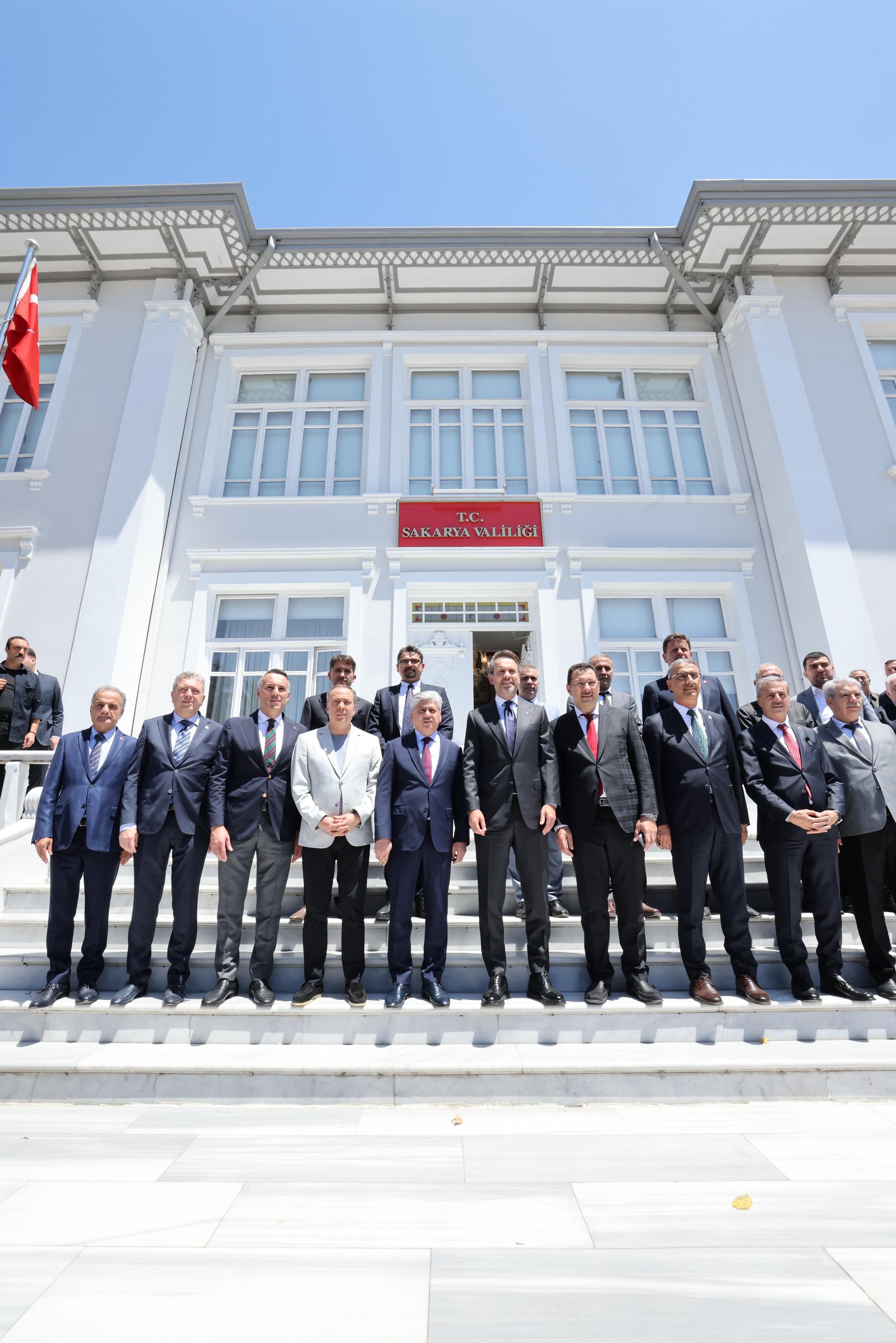 Bakan Bayraktar Sakarya