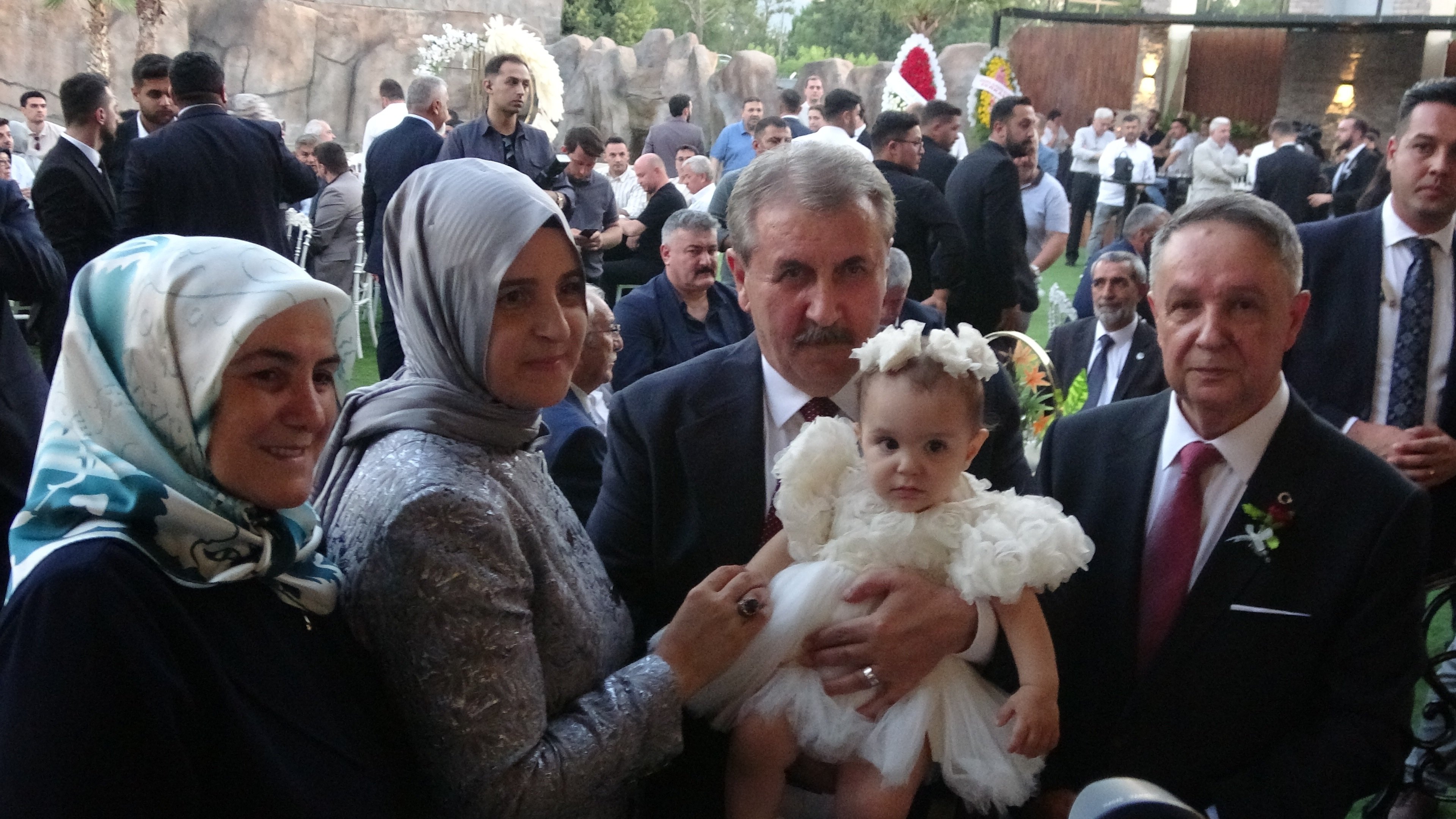 BBP Genel Başkanı Mustafa Destici Konuşma Yapıyor