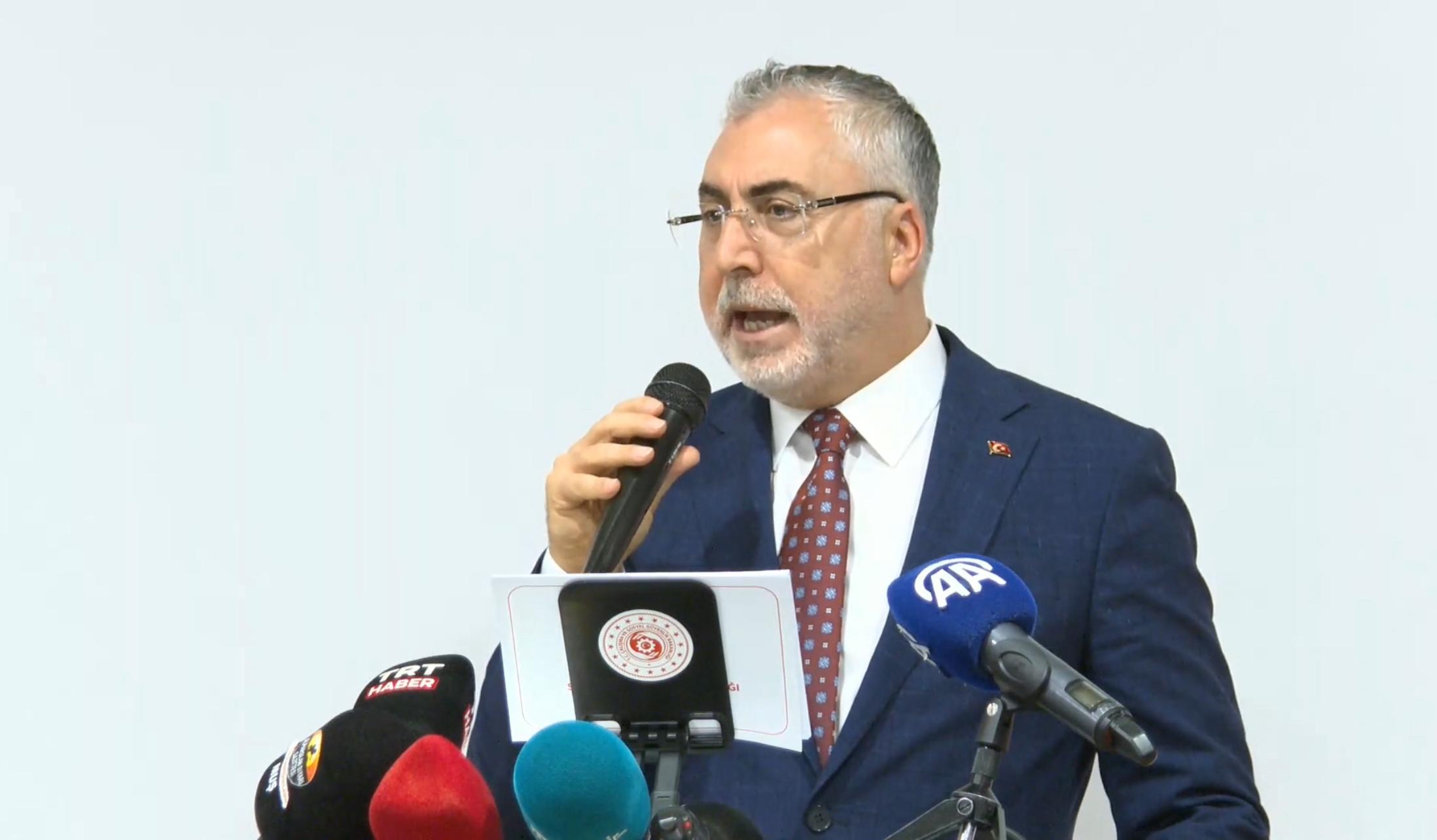 Vedat Işıkhan konferans